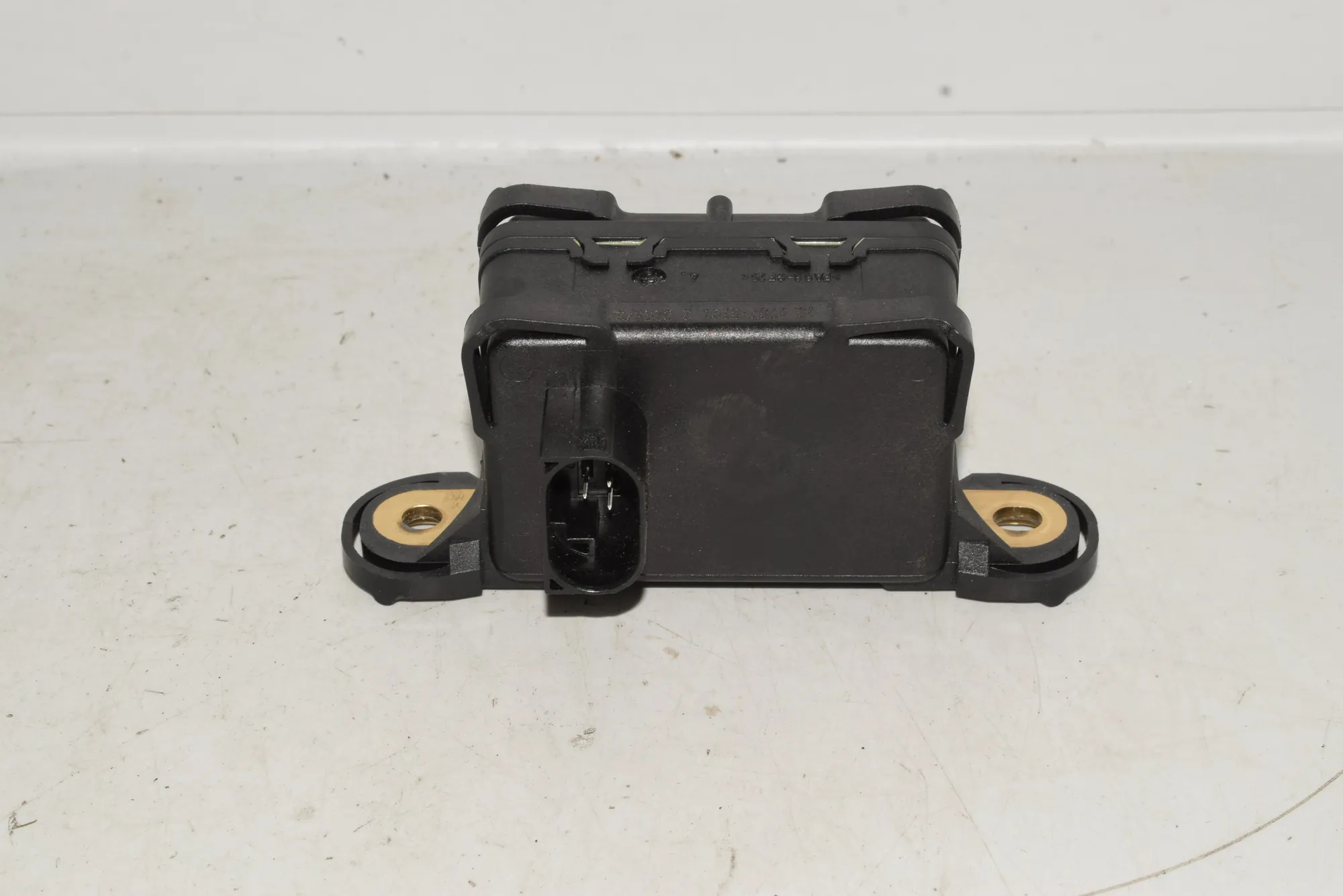 Acceleration Sensor – OEM 6762769 · BMW 3 Touring (E91) 320 d 2007 – 3