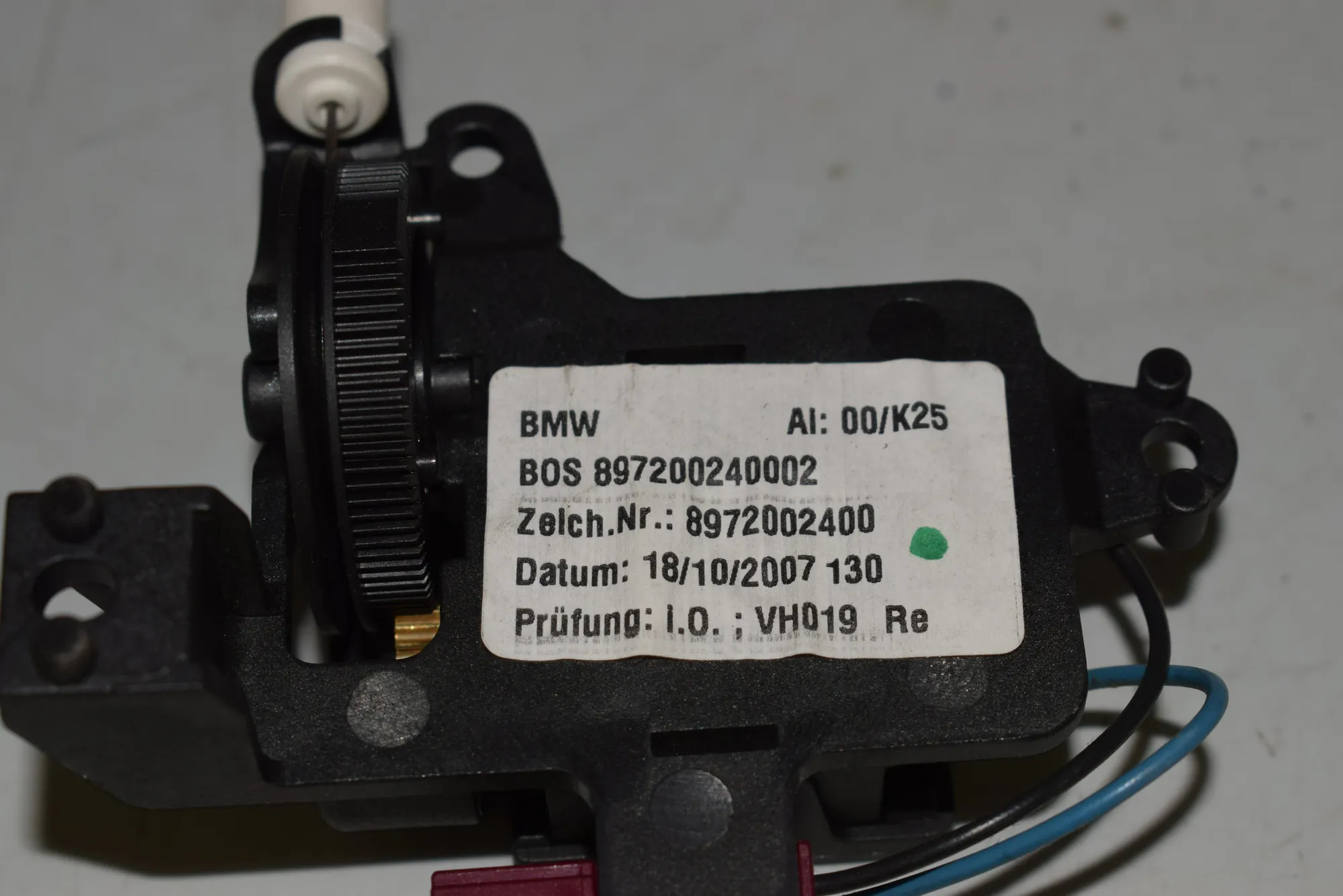 Other Control Units – OEM 8972002400 · BMW 3 Touring (E91) 320 d 2007 – 5