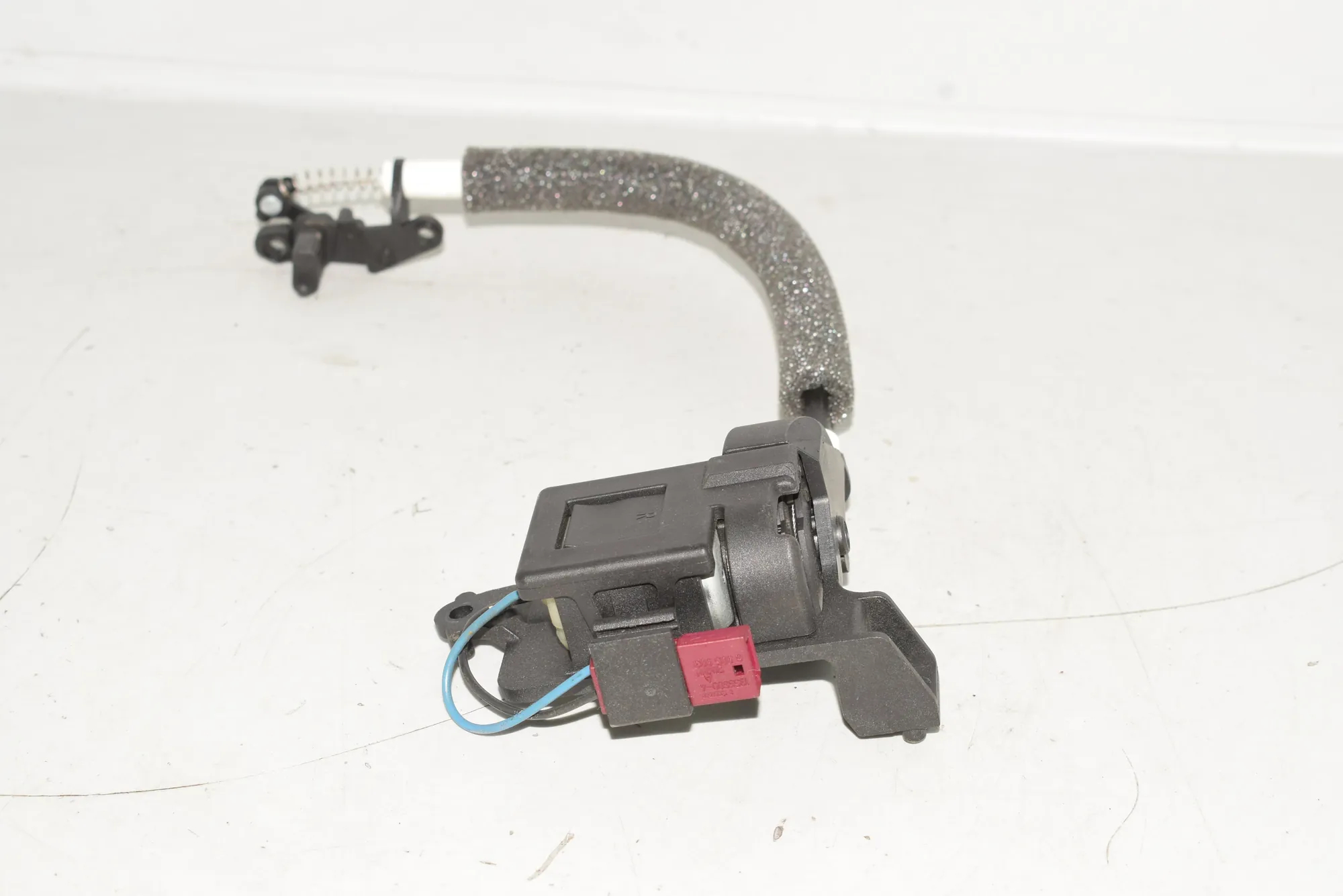 Other Control Units – OEM 8972002400 · BMW 3 Touring (E91) 320 d 2007 – 3