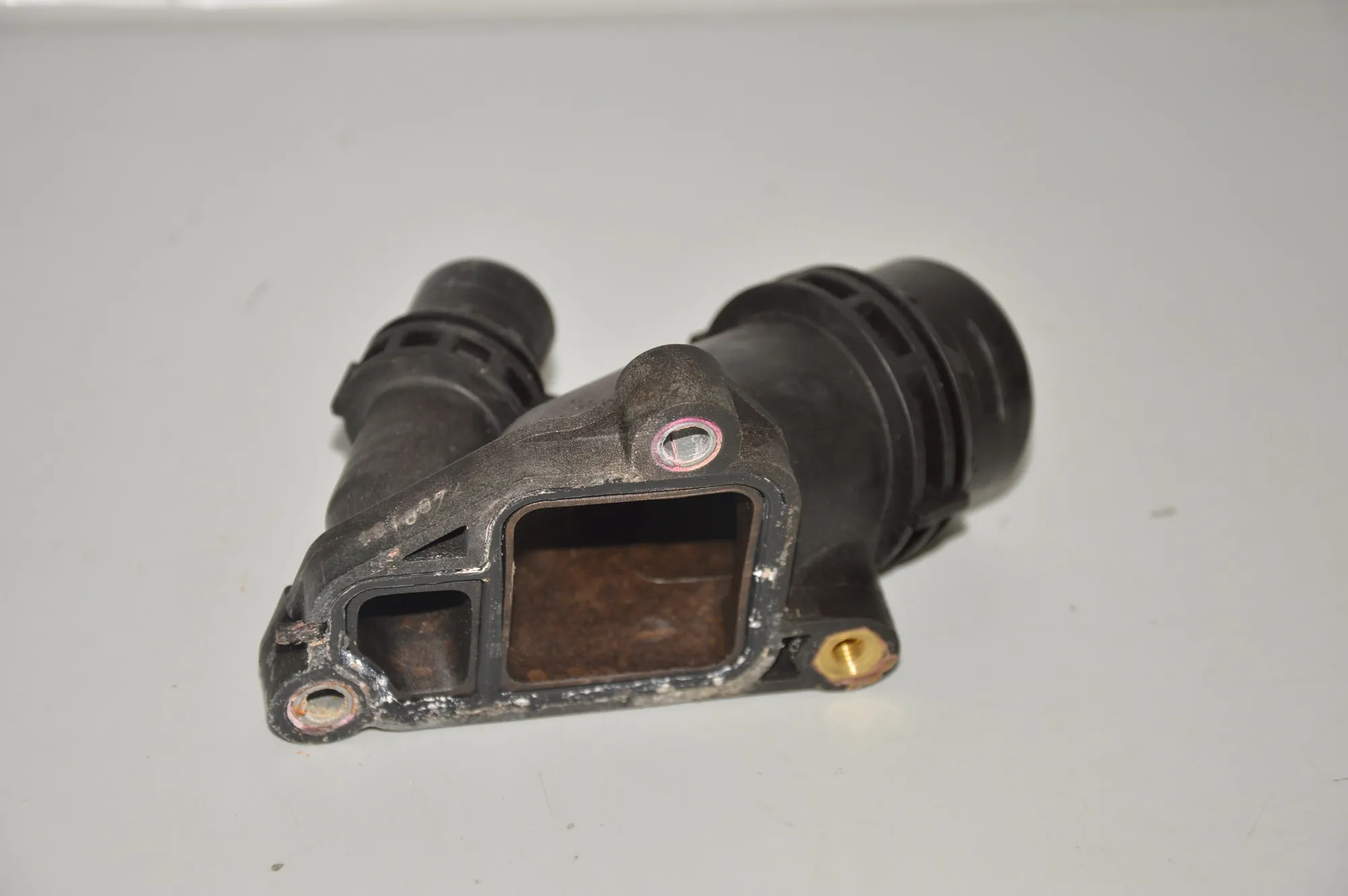 Other Engine Compartment Parts – OEM 7800048 · BMW 3 Touring (E91) 320 d 2007 – 3