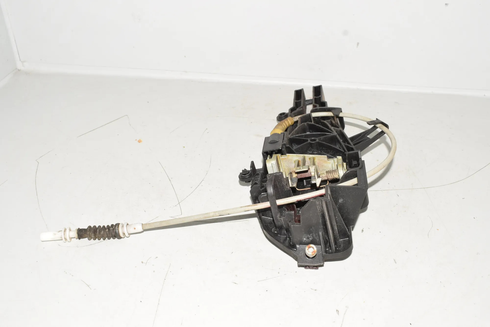 Rear Right Door Interior Handle Frame – OEM 7060299 · BMW 3 Touring (E91) 320 d 2007 – 3
