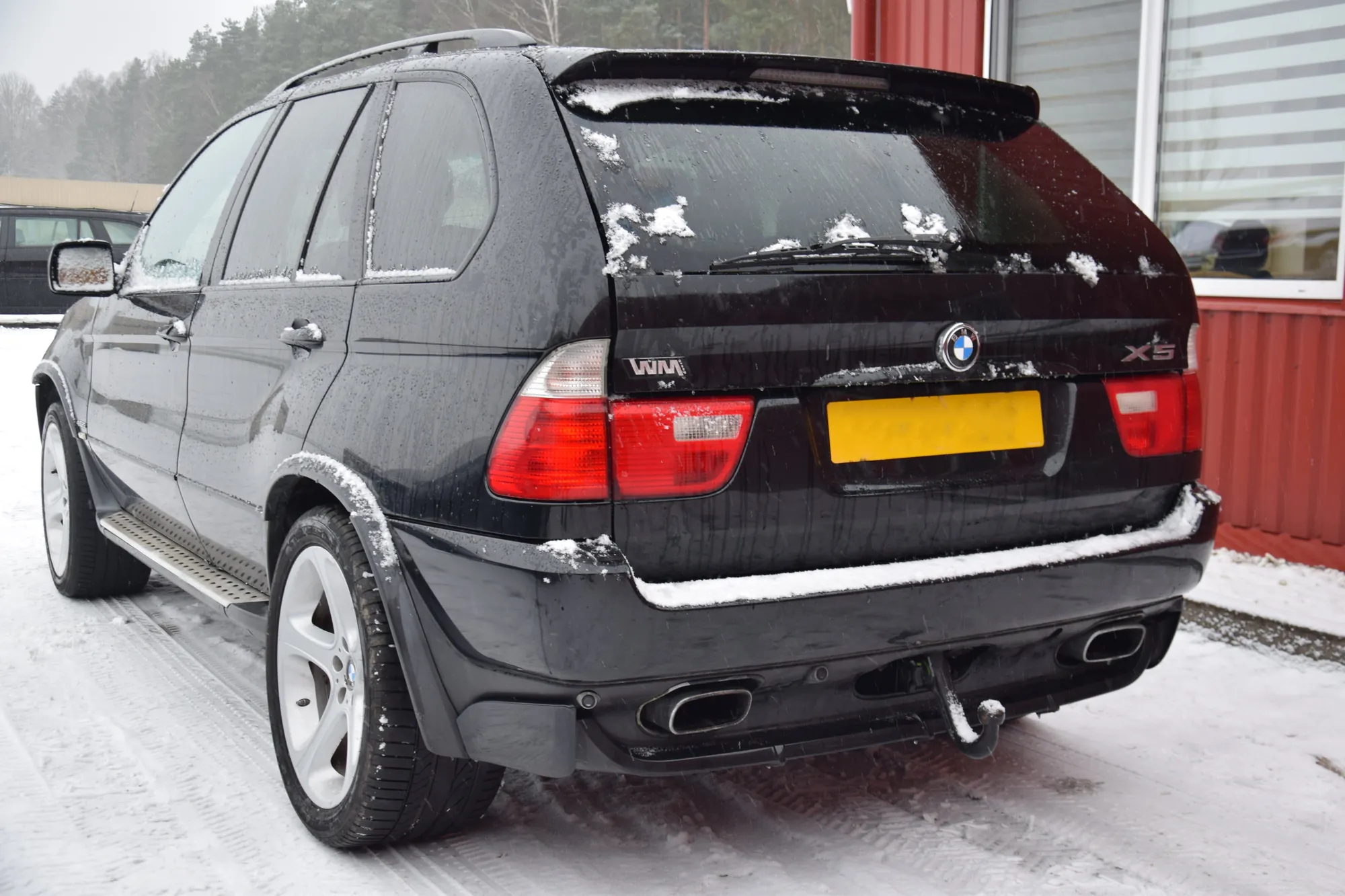 Vehicle – OEM WBAFB92090LN76185 · BMW X5 (E53) BMW X5 (E53) 4.6 is 2003 – 2
