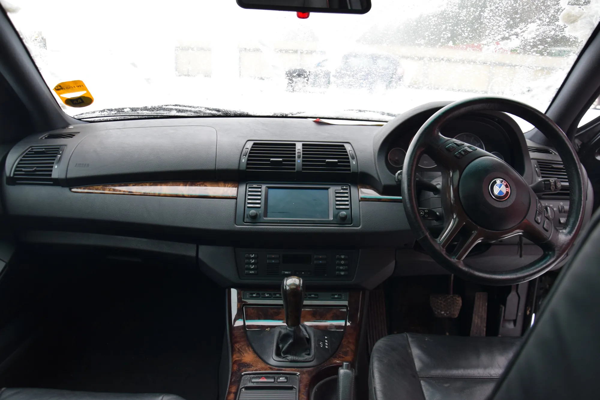 Vehicle – OEM WBAFB92090LN76185 · BMW X5 (E53) BMW X5 (E53) 4.6 is 2003 – 10