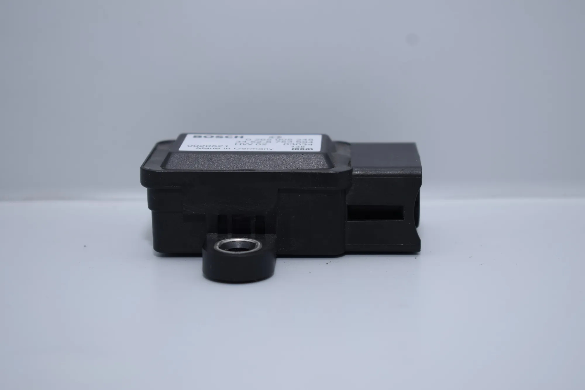 Acceleration Sensor – OEM 0265005248 · BMW X5 (E53) 4.6 is 2003 – 4