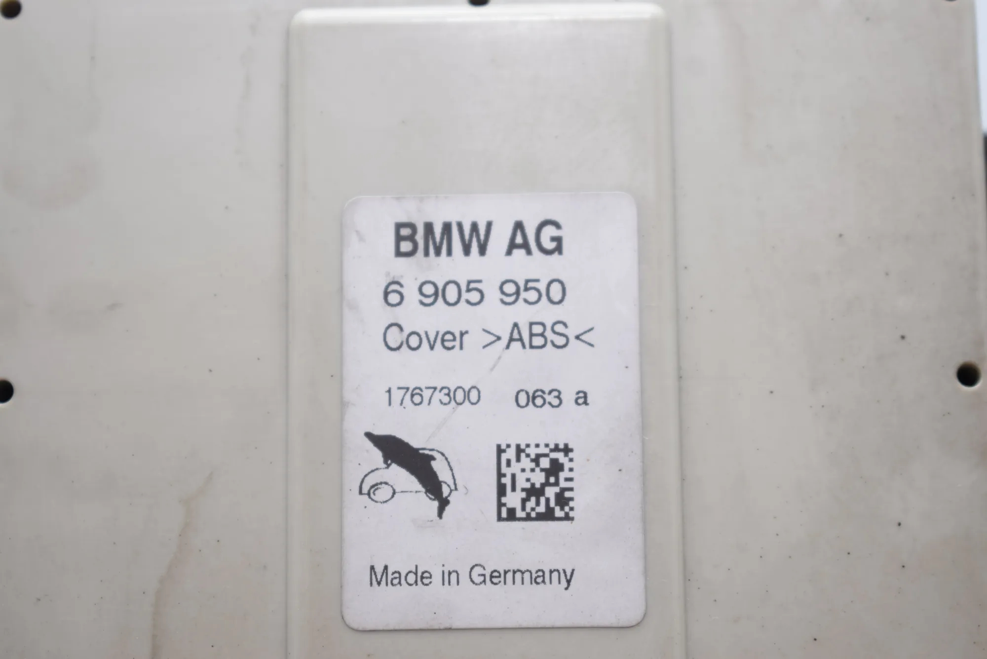 Antenna Amplifier – OEM 6905950 · BMW X5 (E53) 4.6 is 2003 – 5