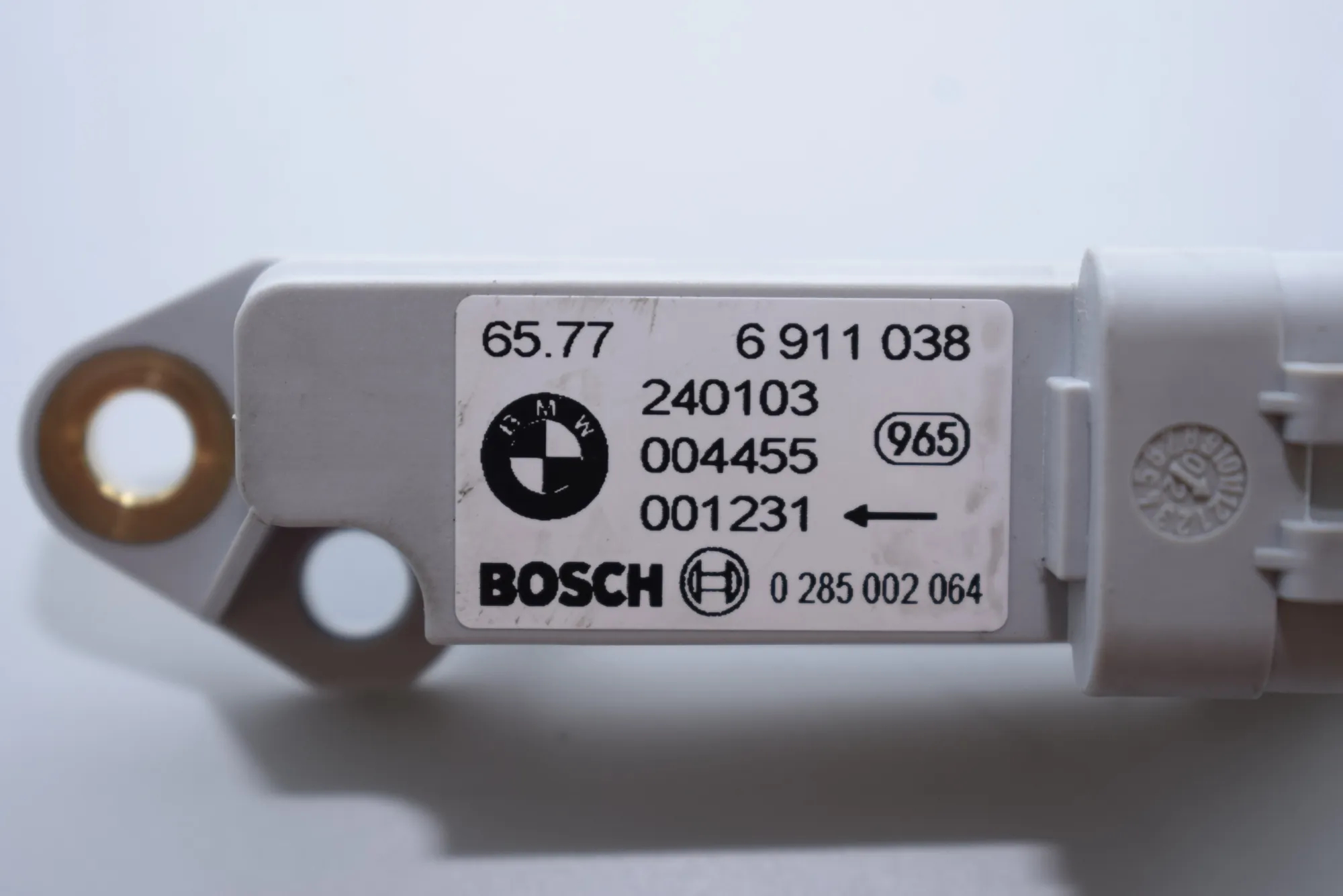 Front Left Impact Sensor – OEM 6911038 · BMW X5 (E53) 4.6 is 2003 – 7