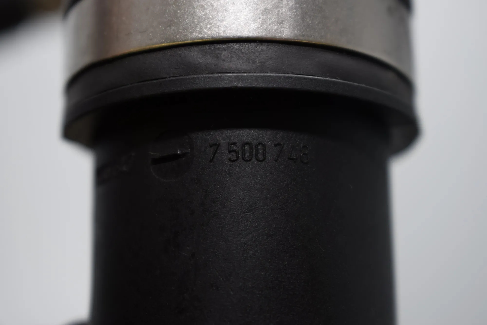 Pipe Hose – OEM 7500746 · BMW X5 (E53) 4.6 is 2003 – 8