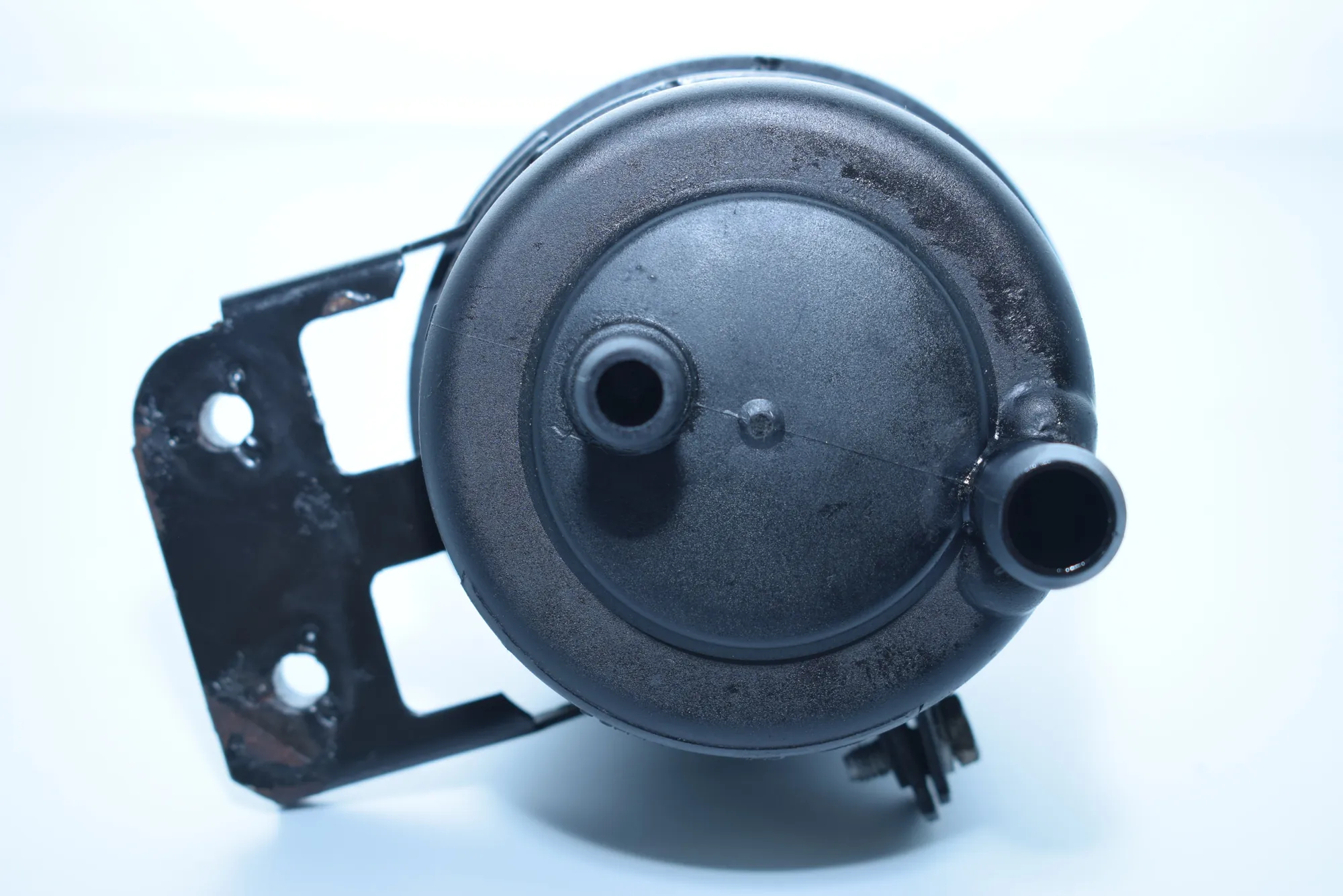 Power Steering Pump Tank – OEM 1097164 · BMW X5 (E53) 4.6 is 2003 – 4