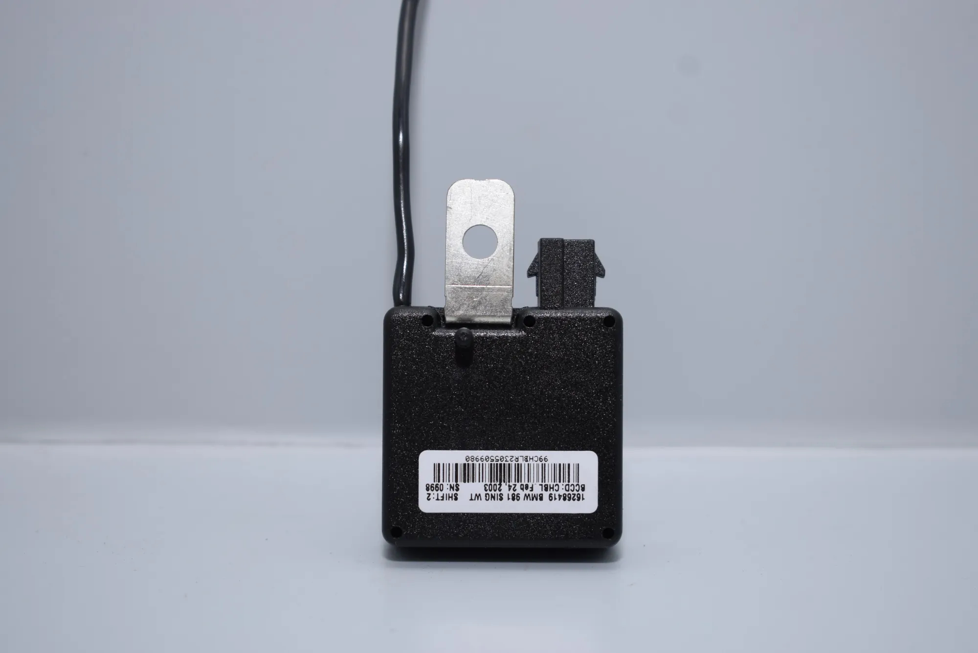 Antenna Amplifier – OEM 8380945 · BMW X5 (E53) 4.6 is 2003 – 2