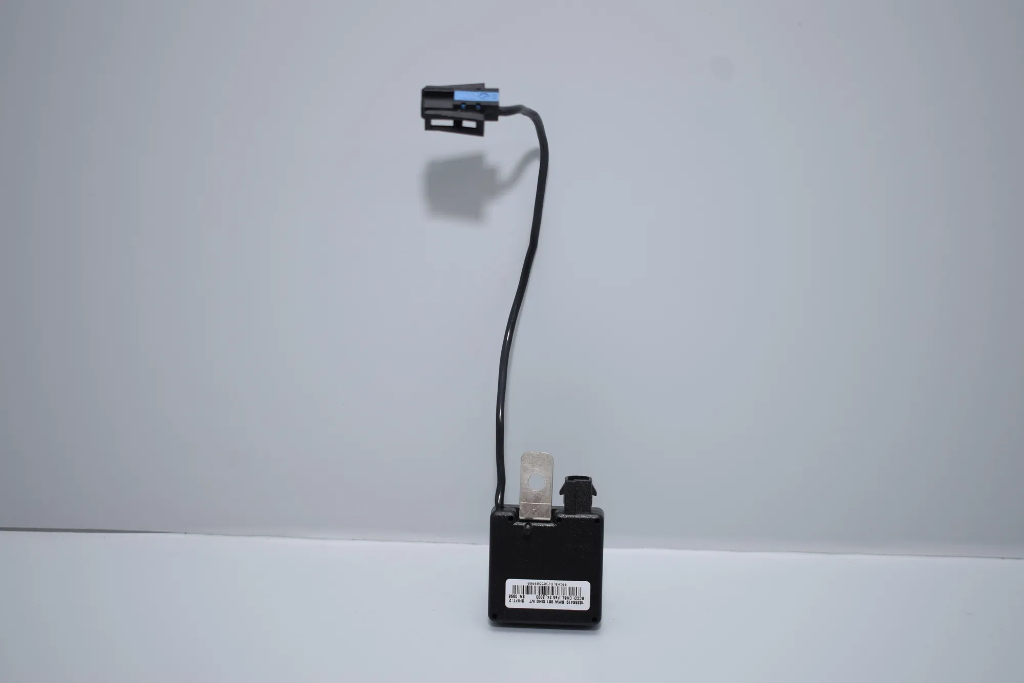 Antenna Amplifier – OEM 8380945 · BMW X5 (E53) 4.6 is 2003
