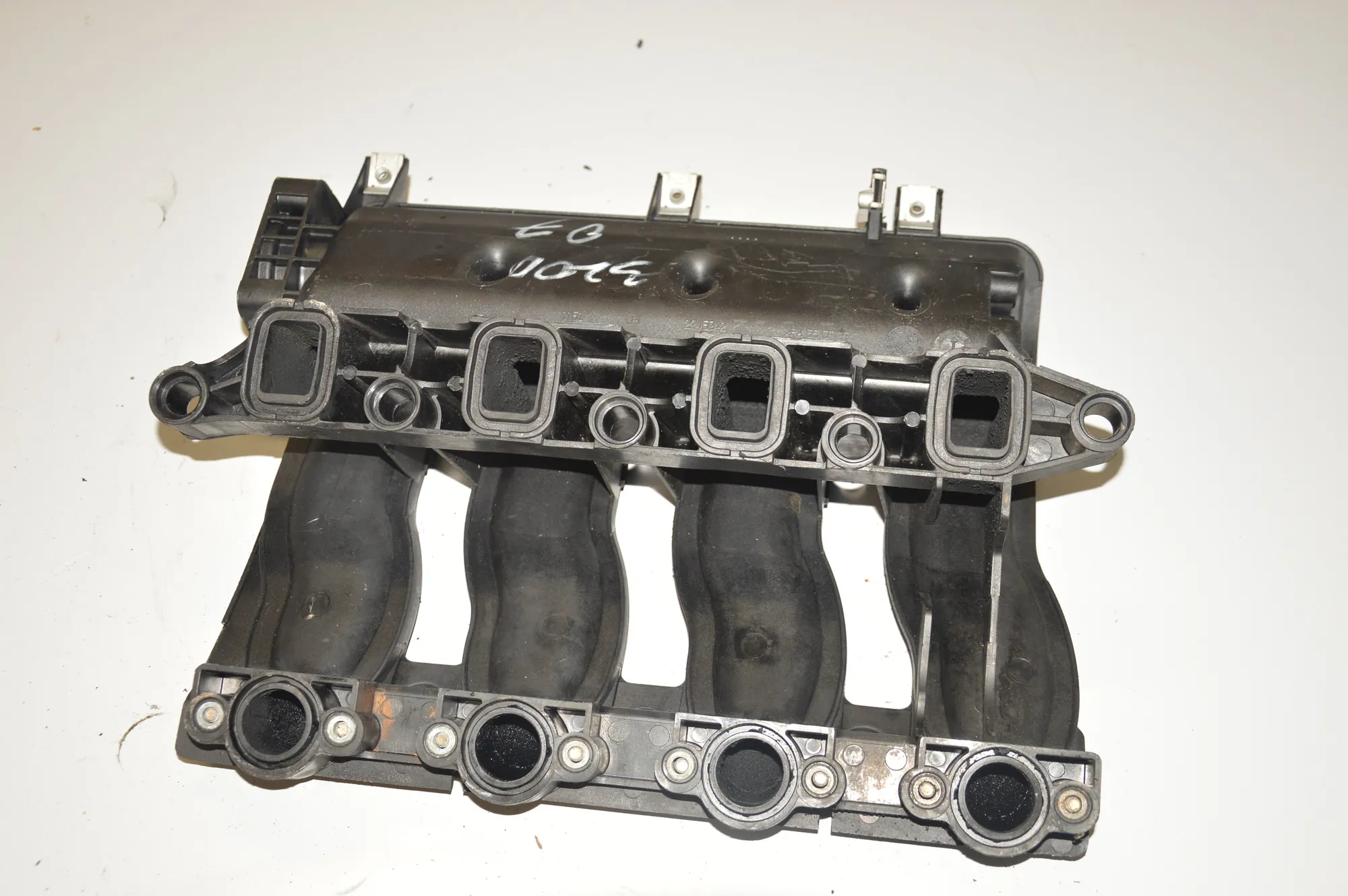 Intake Manifold – OEM 2246942 · BMW 3 (E46) BMW 3 (E46) 320 d 2001 – 3