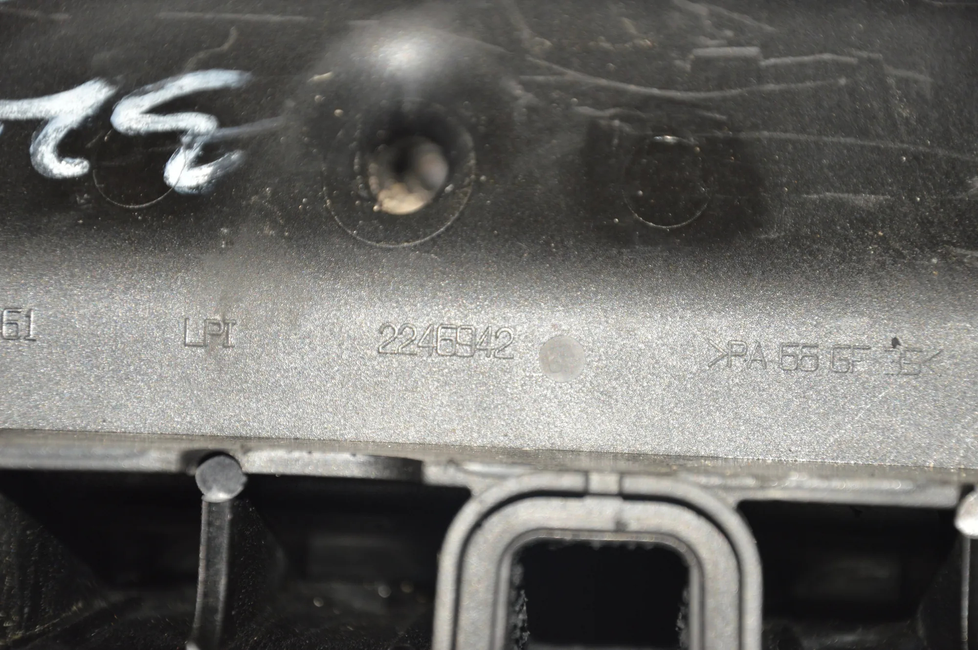 Intake Manifold – OEM 2246942 · BMW 3 (E46) BMW 3 (E46) 320 d 2001 – 4