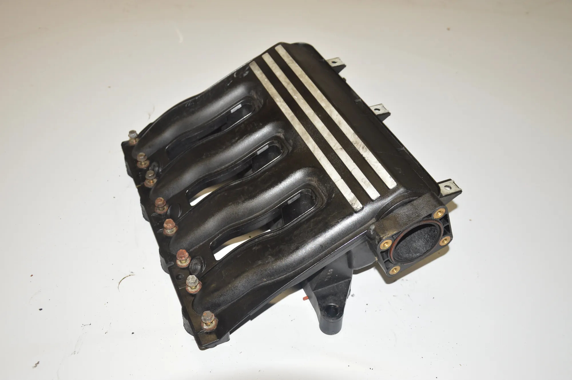 Intake Manifold – OEM 2246942 · BMW 3 (E46) BMW 3 (E46) 320 d 2001 – 2