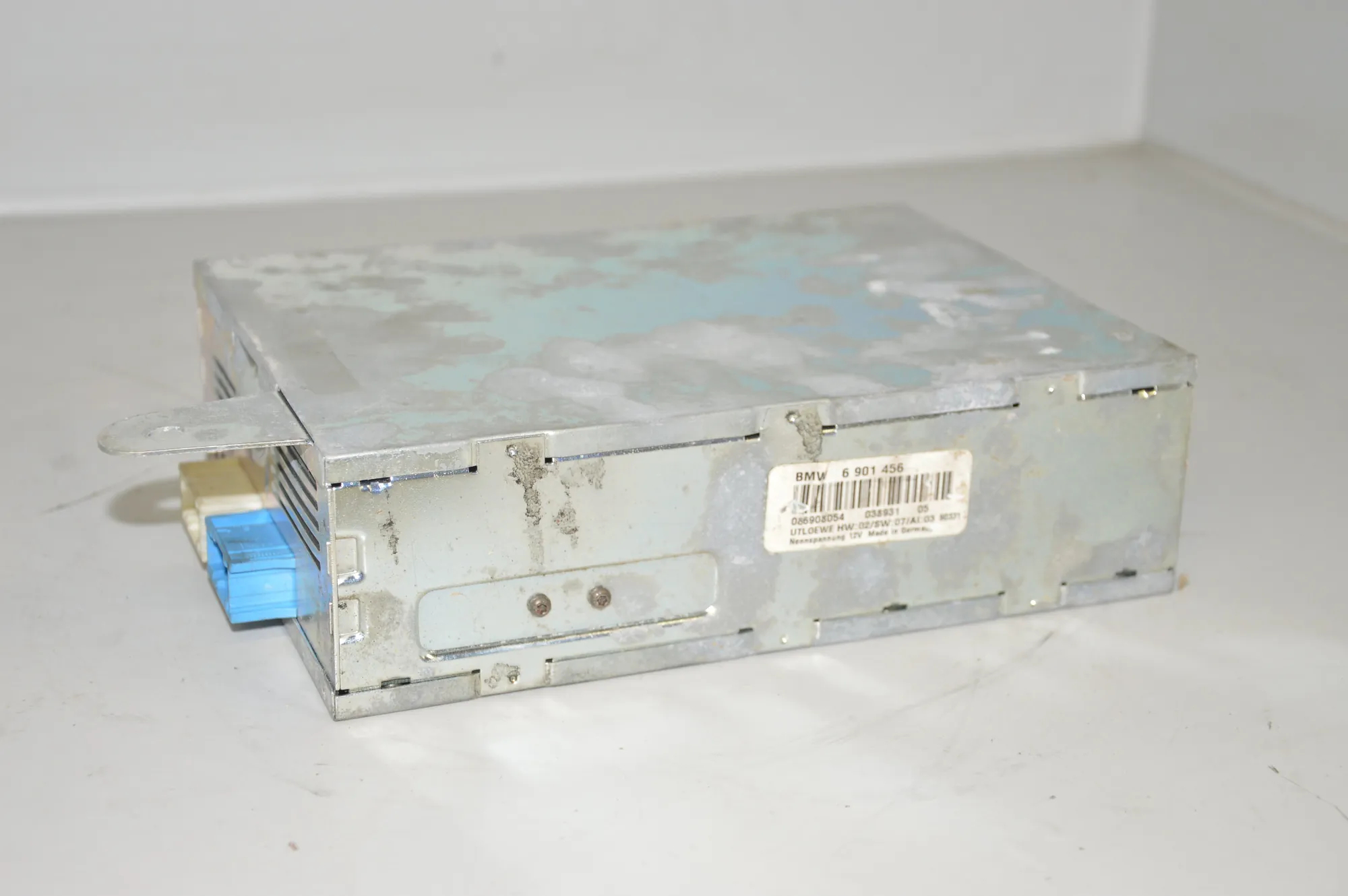 TV Module – OEM 6901456 · BMW 5 (E39) BMW 5 (E39) 2001