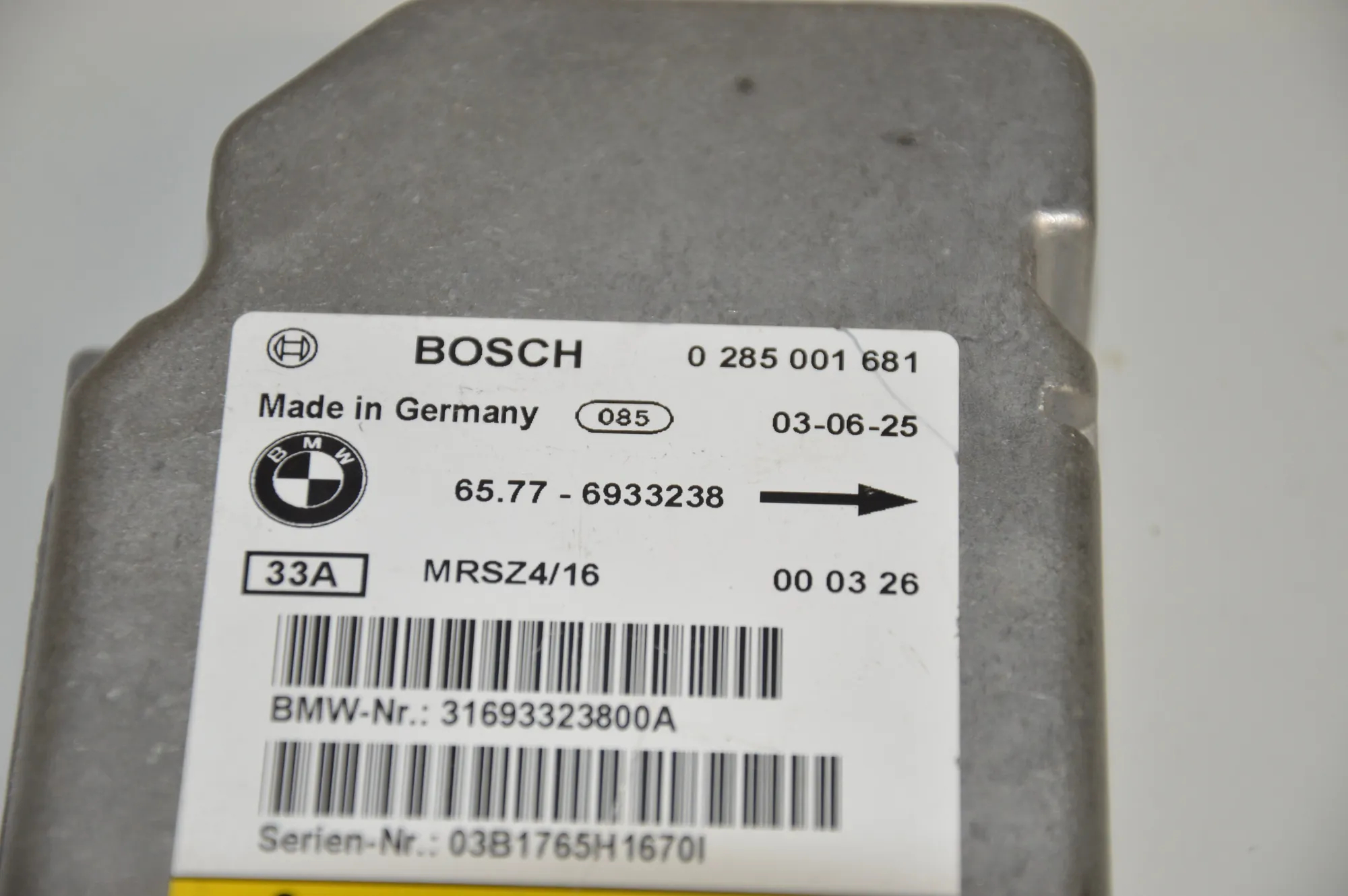 SRS Control Unit – OEM 6933238 · BMW X5 (E53) BMW X5 (E53) 4.6 is 2003 – 7