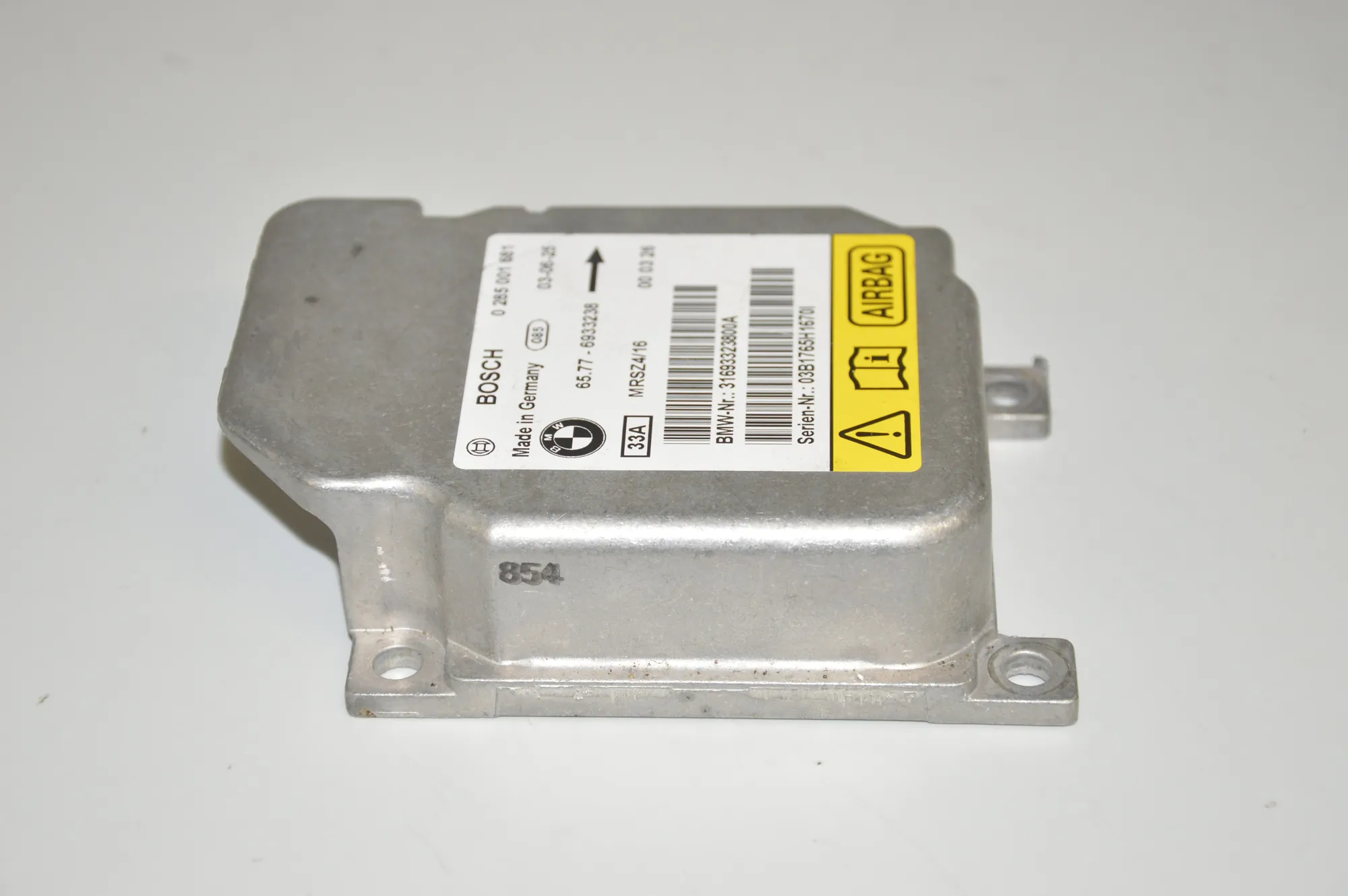 SRS Control Unit – OEM 6933238 · BMW X5 (E53) BMW X5 (E53) 4.6 is 2003 – 3