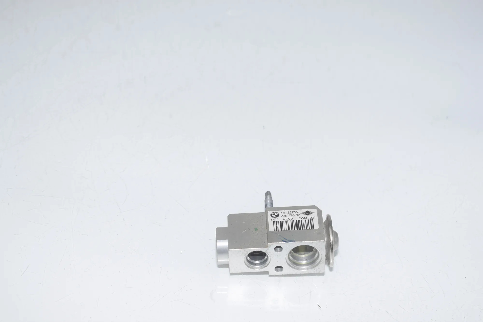 A/C Conditioner Expansion Valve – OEM 9361710 · BMW 5 (G30) (2016 - -) 540 i 2017 – 2