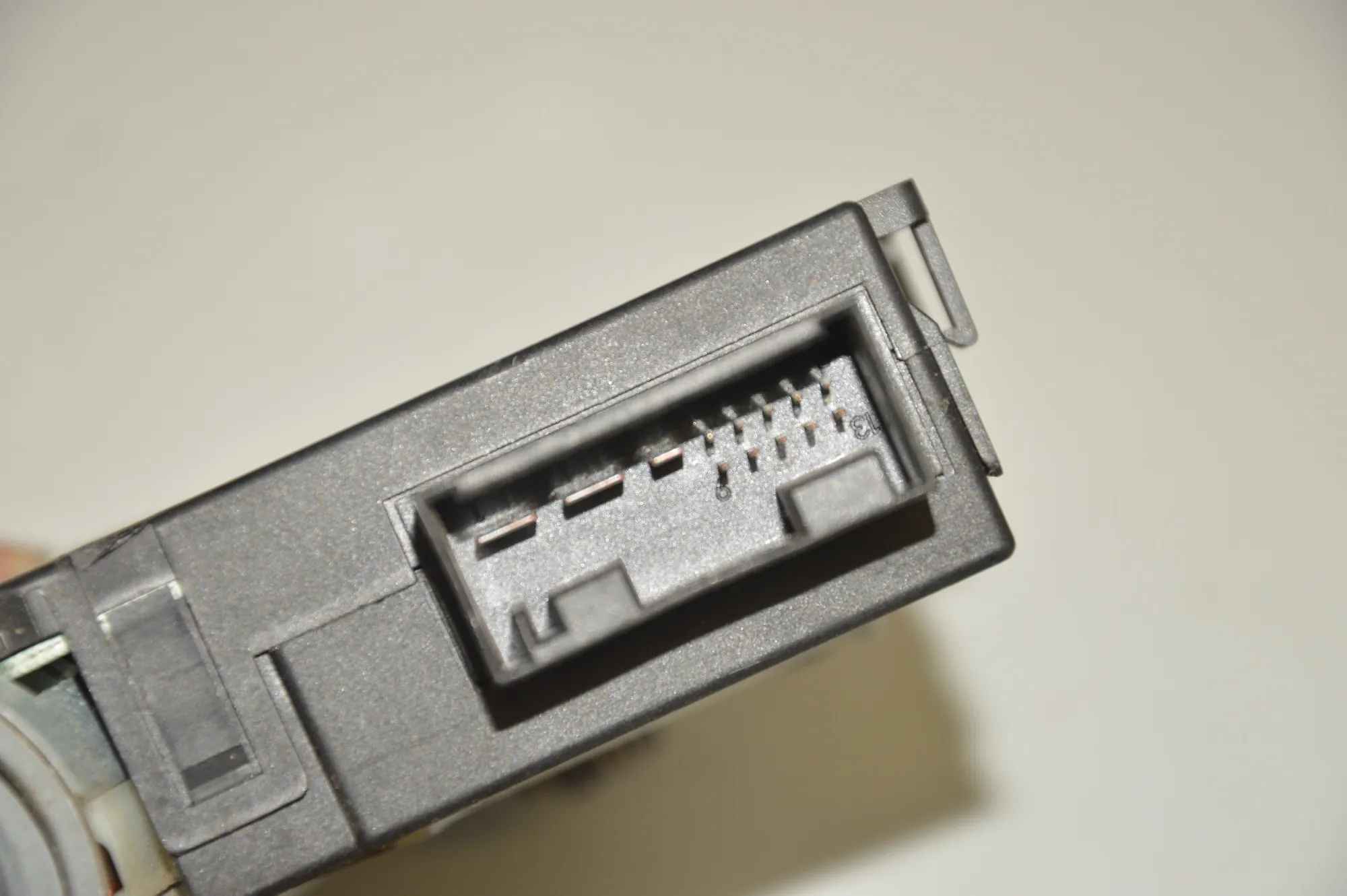 Sunroof Control Module – OEM 8381480 · BMW 5 (E39) BMW 5 (E39) 2002 – 8