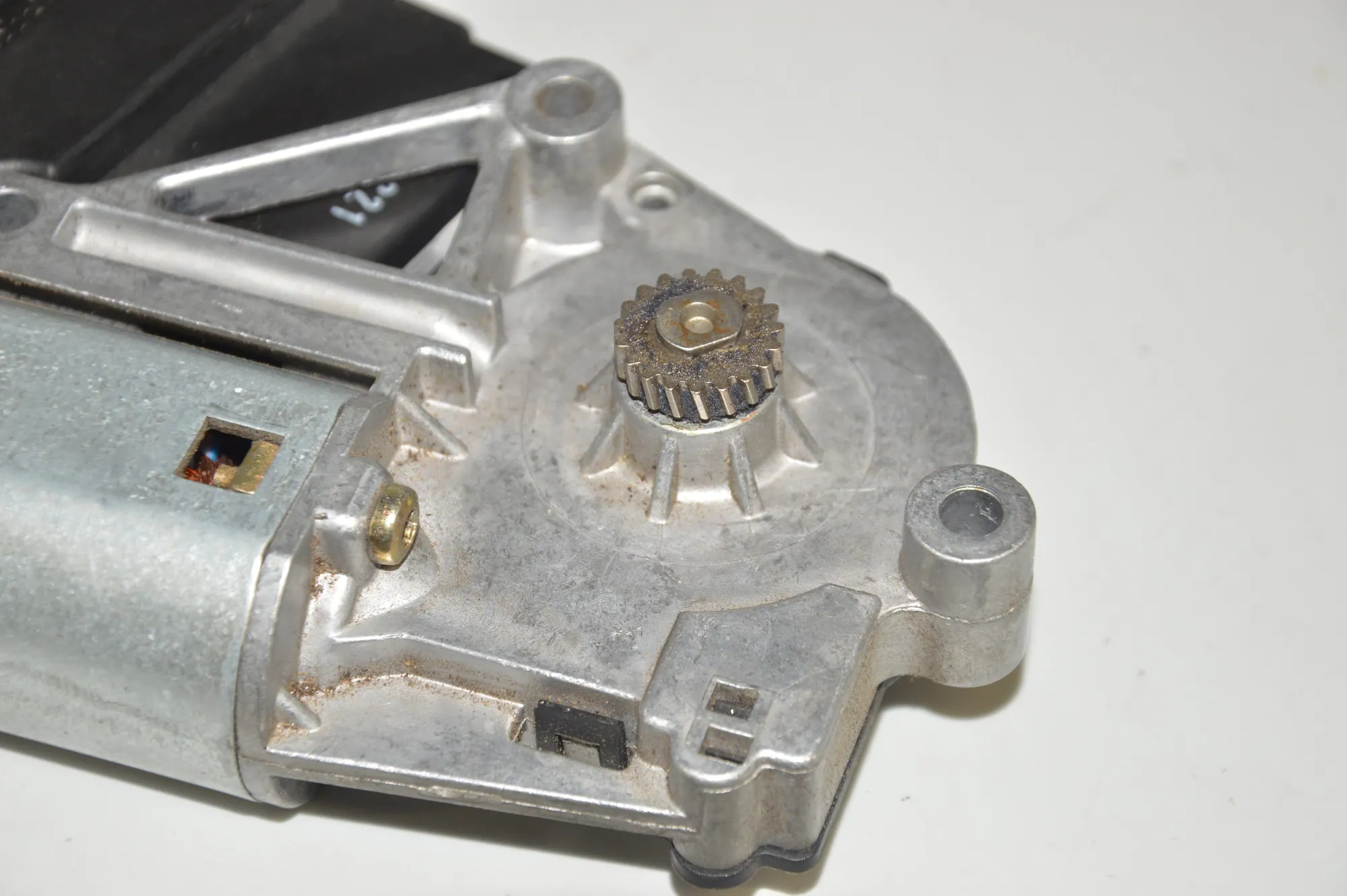 Sunroof Control Module – OEM 8381480 · BMW 5 (E39) BMW 5 (E39) 2002 – 6