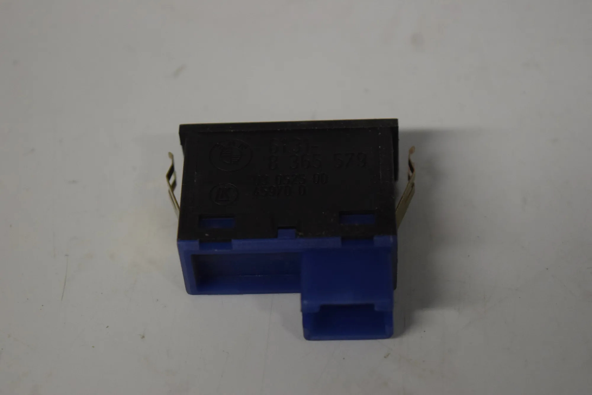 Other Control Units – OEM 8365579 · BMW 5 (E39) 530 d 2001 – 5