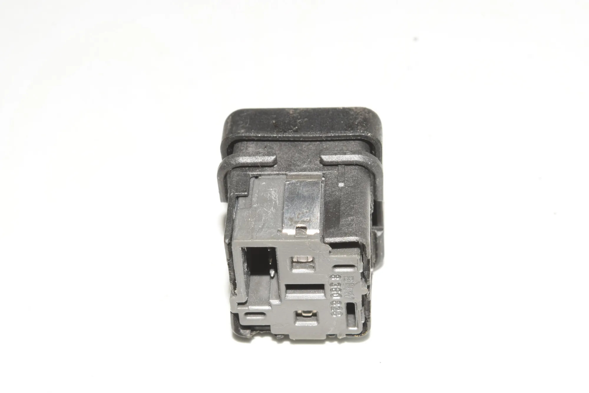 Other Control Units – OEM 8360828 · BMW 5 (E39) 530 d 2001 – 4