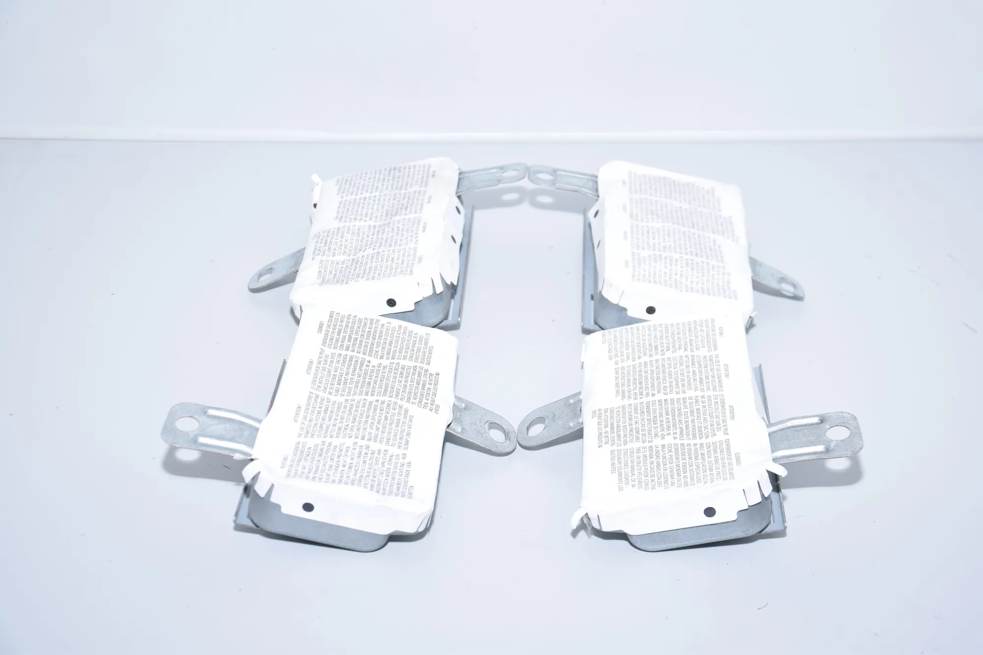 Front Right Door Safety Bag SRS – OEM 8240468 · BMW 7 (E65, E66, E67) BMW 7 (E65, E66, E67) 2003 – 2