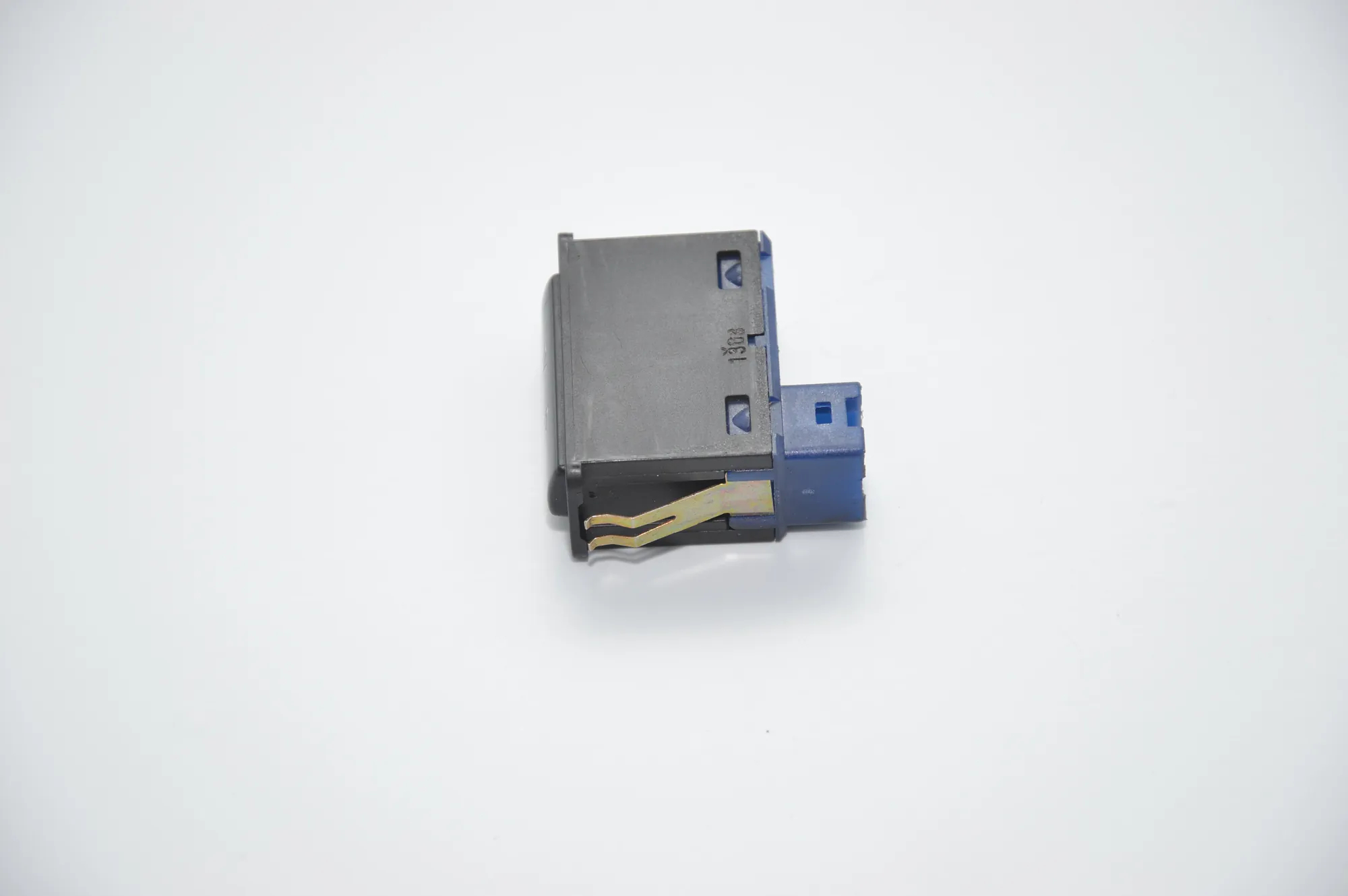 Switches – OEM 8368345 · BMW X5 (E53) 3.0 i 2003 – 4