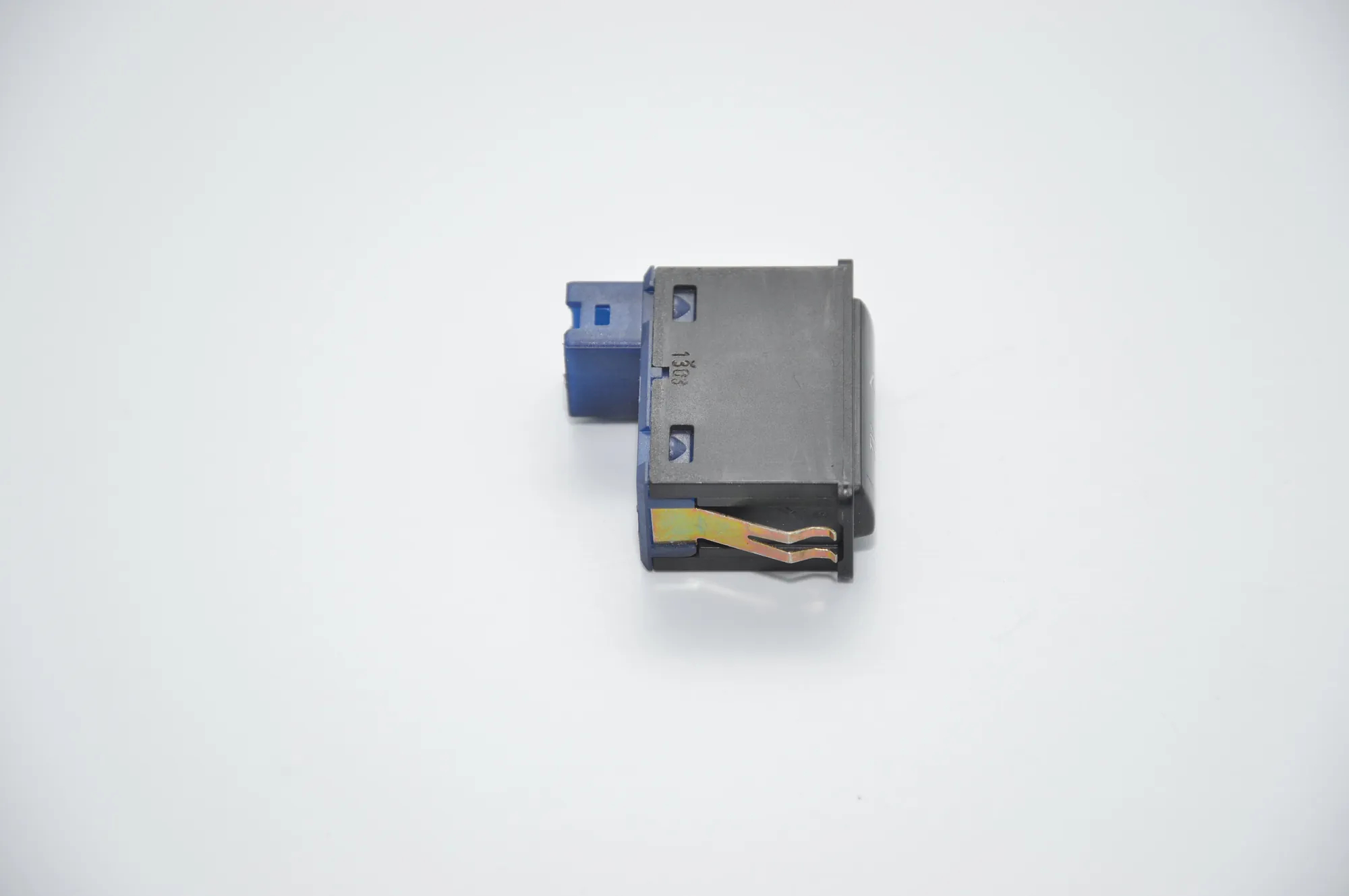 Switches – OEM 8368345 · BMW X5 (E53) 3.0 i 2003 – 2