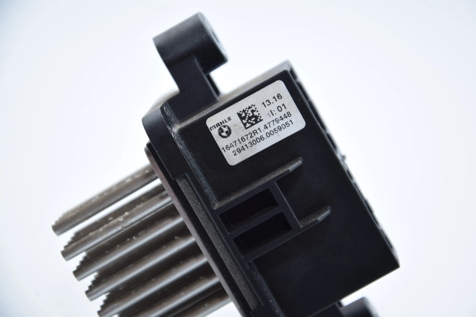 Interior Heater Resistor – OEM 6471672 · BMW 7 (G11, G12) BMW 7 (G11, G12) 730 d, Ld xDrive 2016 – 4