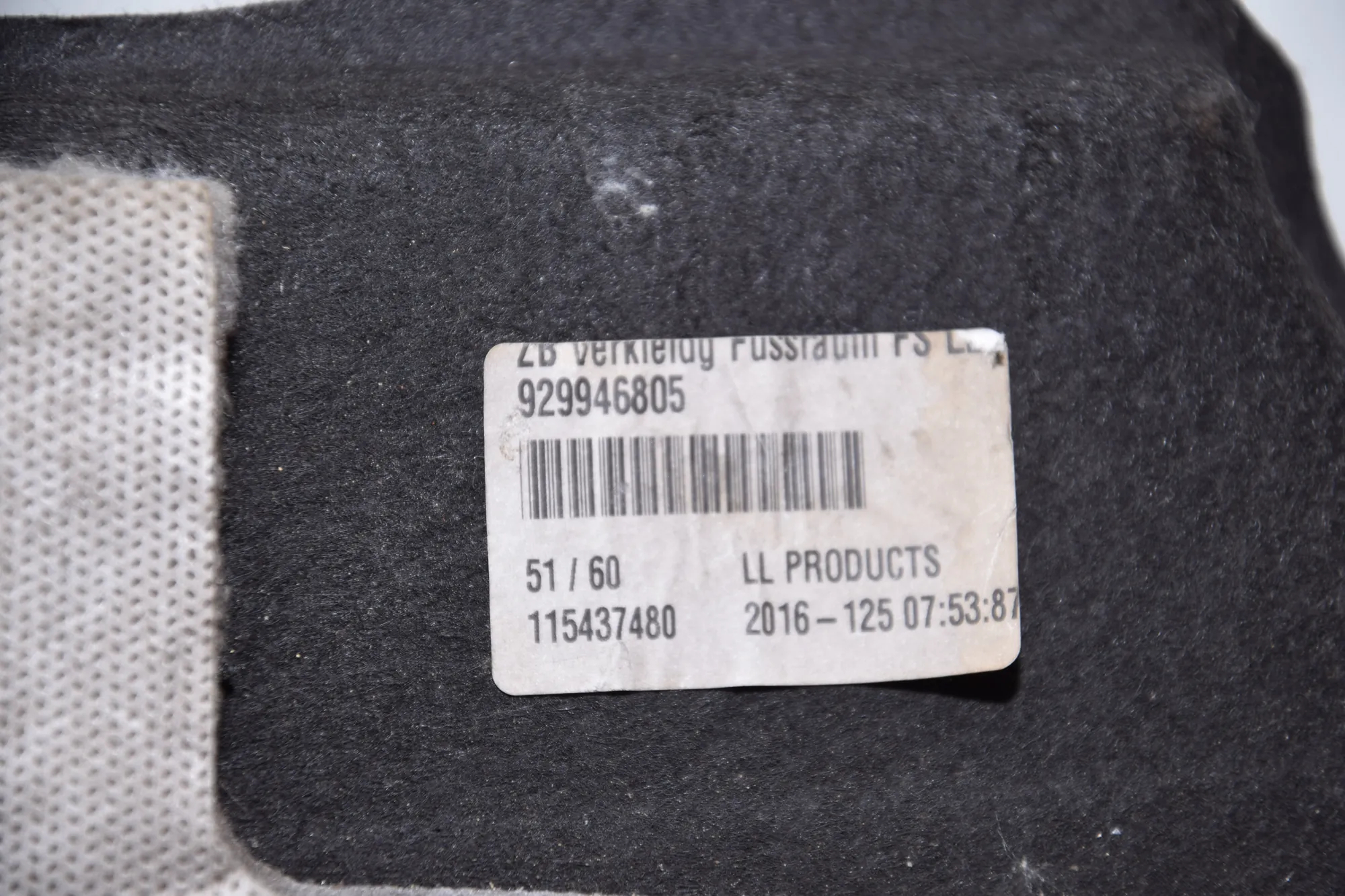 Other Interior Parts – OEM 9946805 · BMW 7 (G11, G12) BMW 7 (G11, G12) 730 d, Ld xDrive 2016 – 3