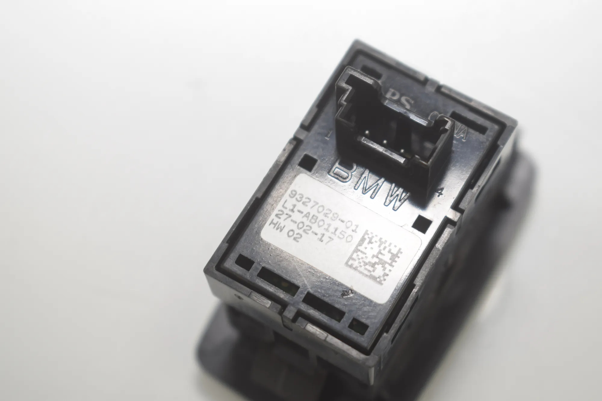 Switches – OEM 9327029 · BMW 5 (G30) (2016 - -) 540 i 2017 – 5