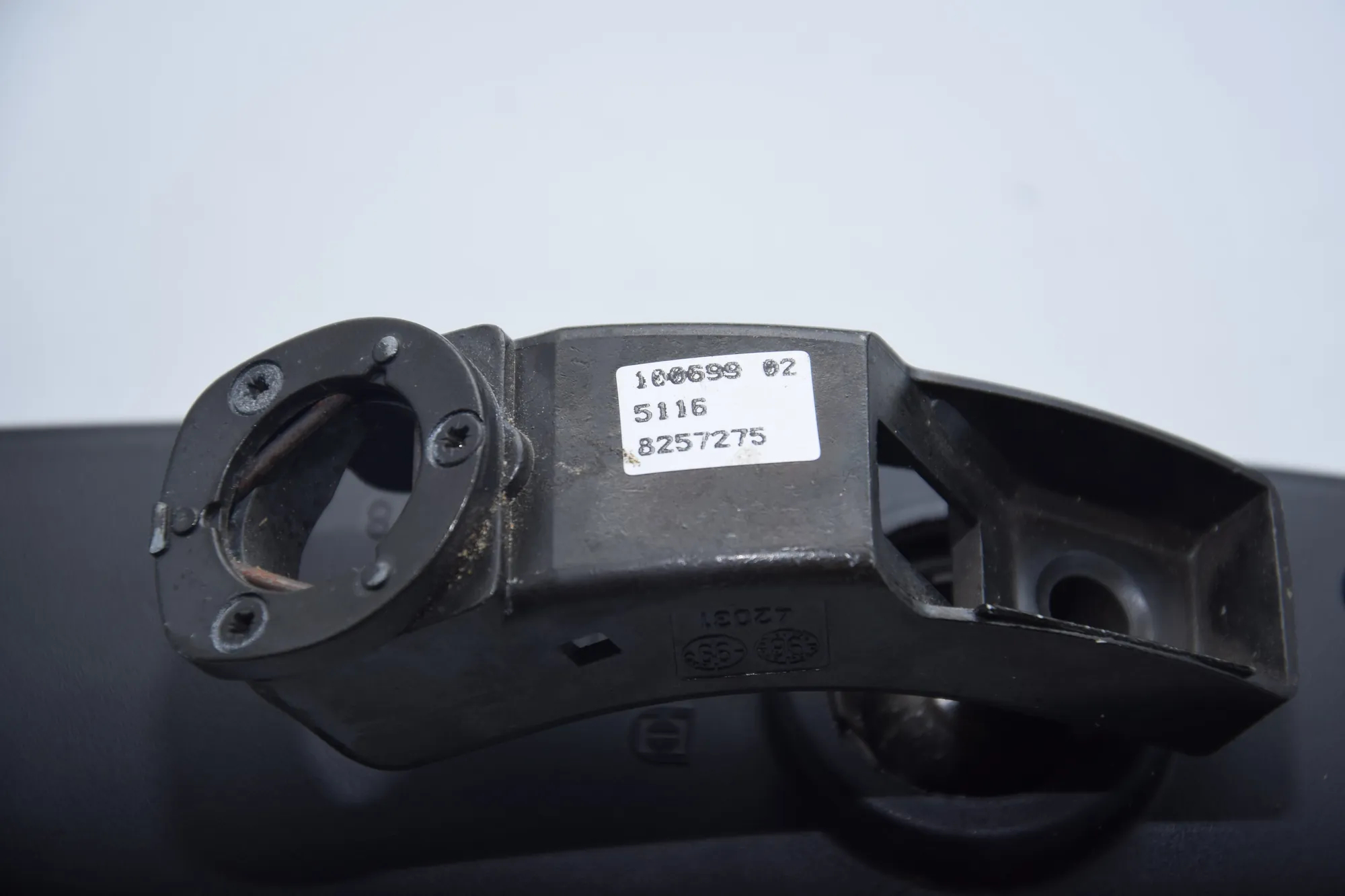 Interior Rear View Mirror – OEM 8257275 · BMW 5 (E39) BMW 5 (E39) 2002 – 3