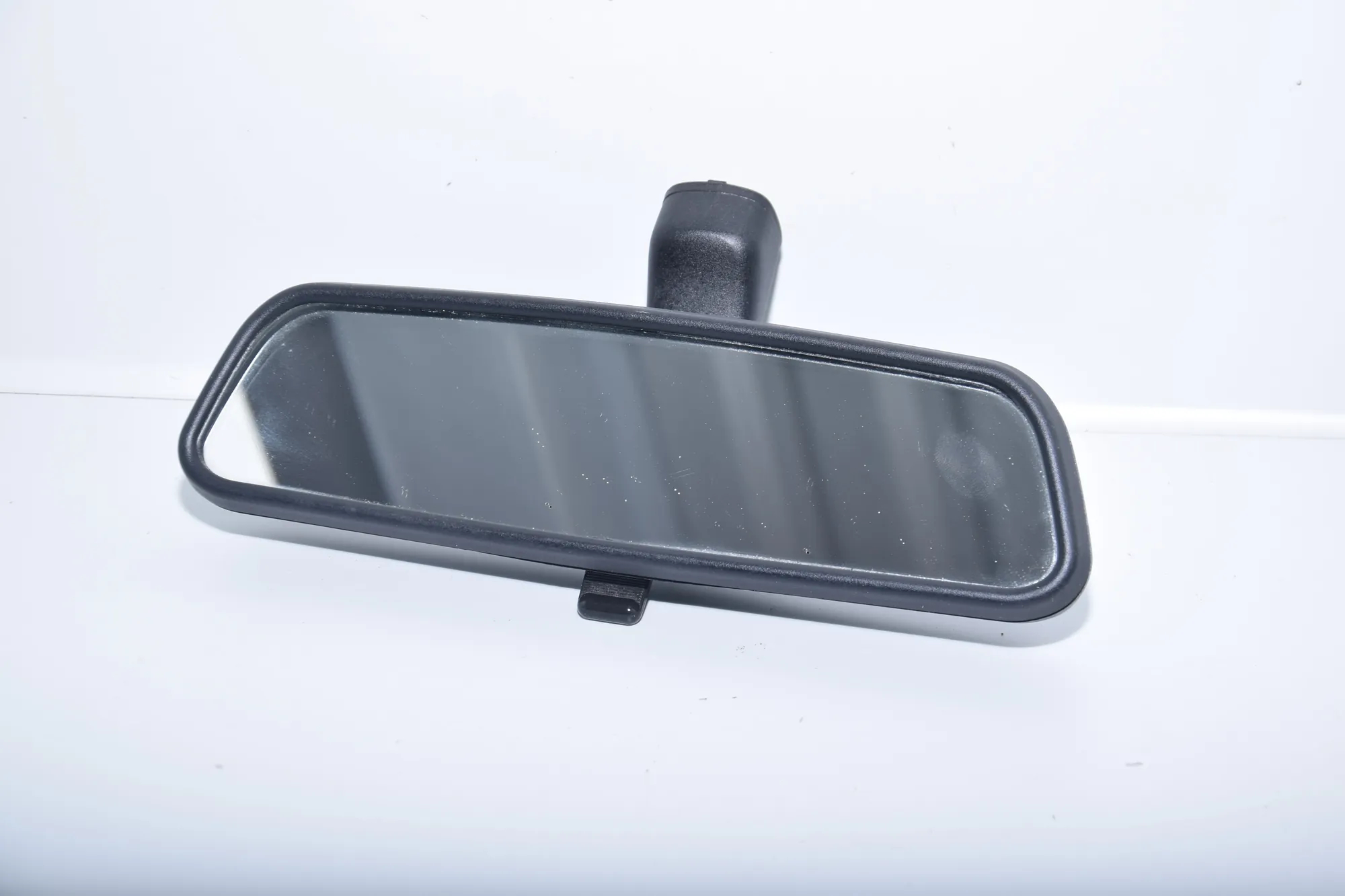 Interior Rear View Mirror – OEM 8174088 · BMW 5 (E39) BMW 5 (E39) 2001