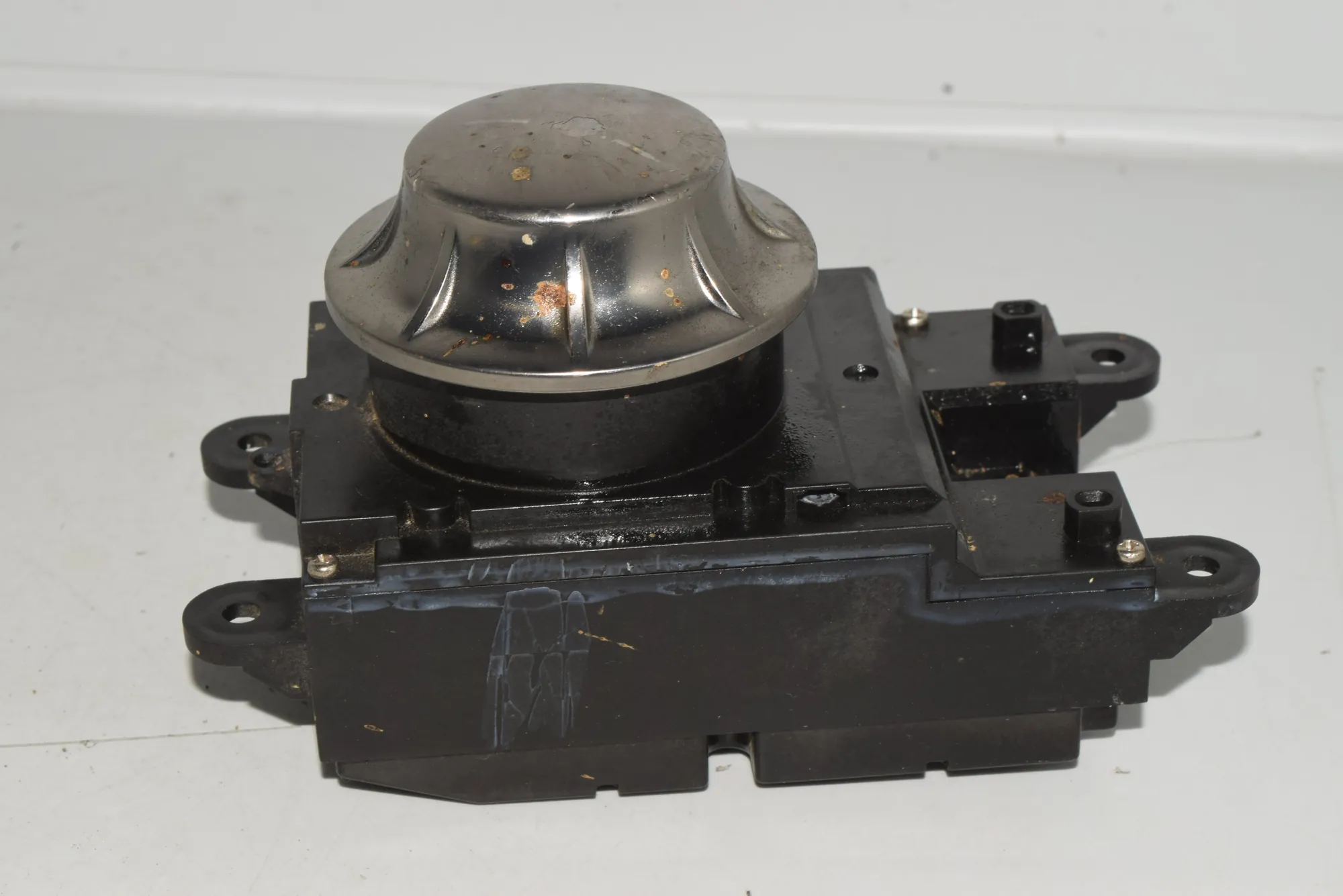 Navigation Control Knob – OEM 6941800 · BMW 5 (E60) BMW 5 (E60) 2005 – 5