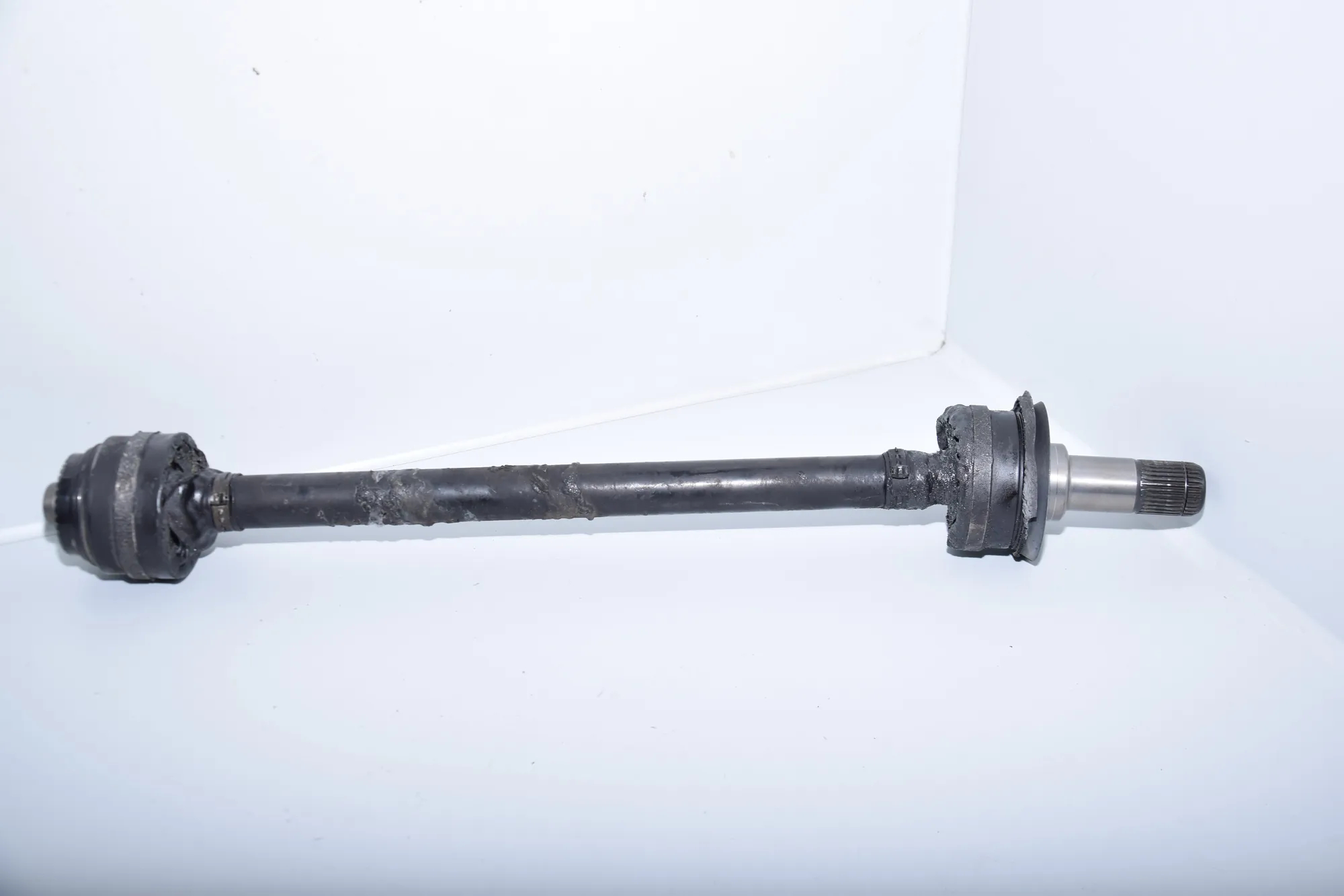 Rear Left Driveshaft – OEM NA · BMW 7 (G11, G12) BMW 7 (G11, G12) 730 d, Ld xDrive 2016