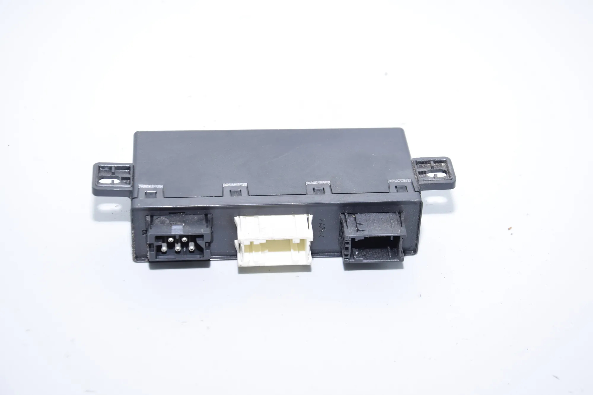 Front Left Door Control Unit – OEM 6904247 · BMW 5 (E39) BMW 5 (E39) 2001 – 2