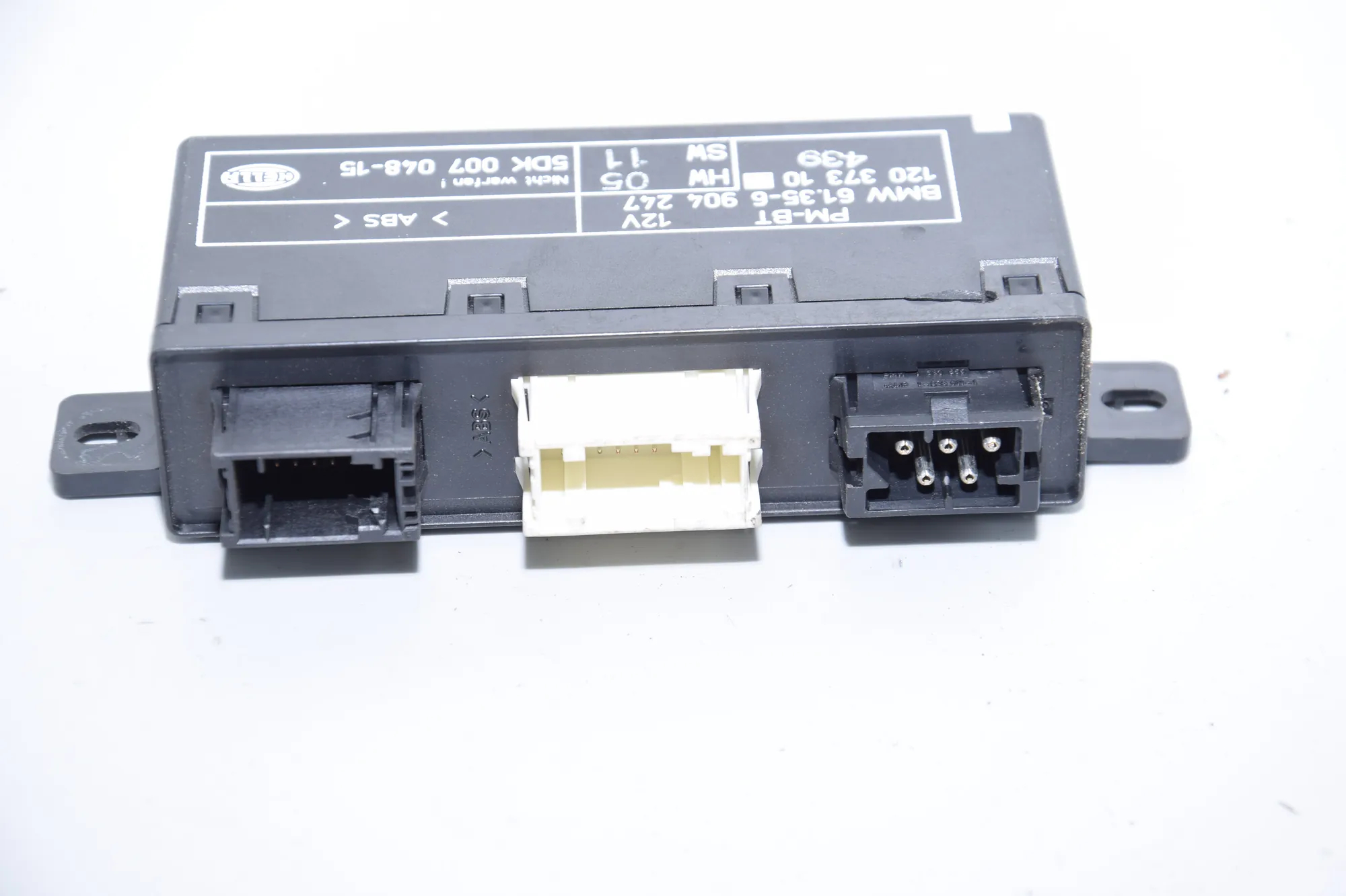 Front Left Door Control Unit – OEM 6904247 · BMW 5 (E39) BMW 5 (E39) 2001 – 5