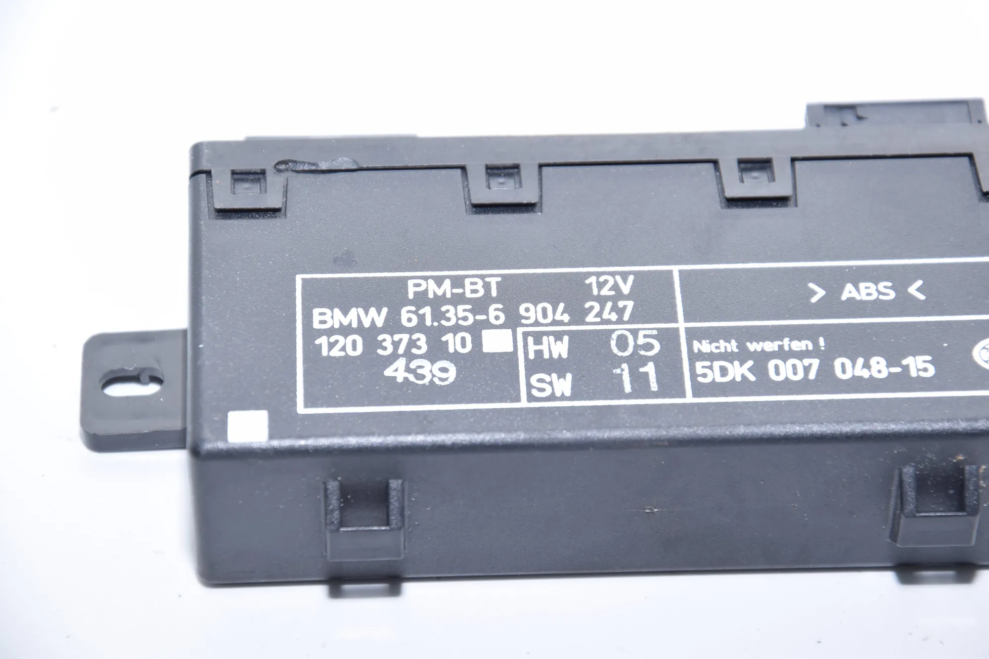 Front Left Door Control Unit – OEM 6904247 · BMW 5 (E39) BMW 5 (E39) 2001 – 6