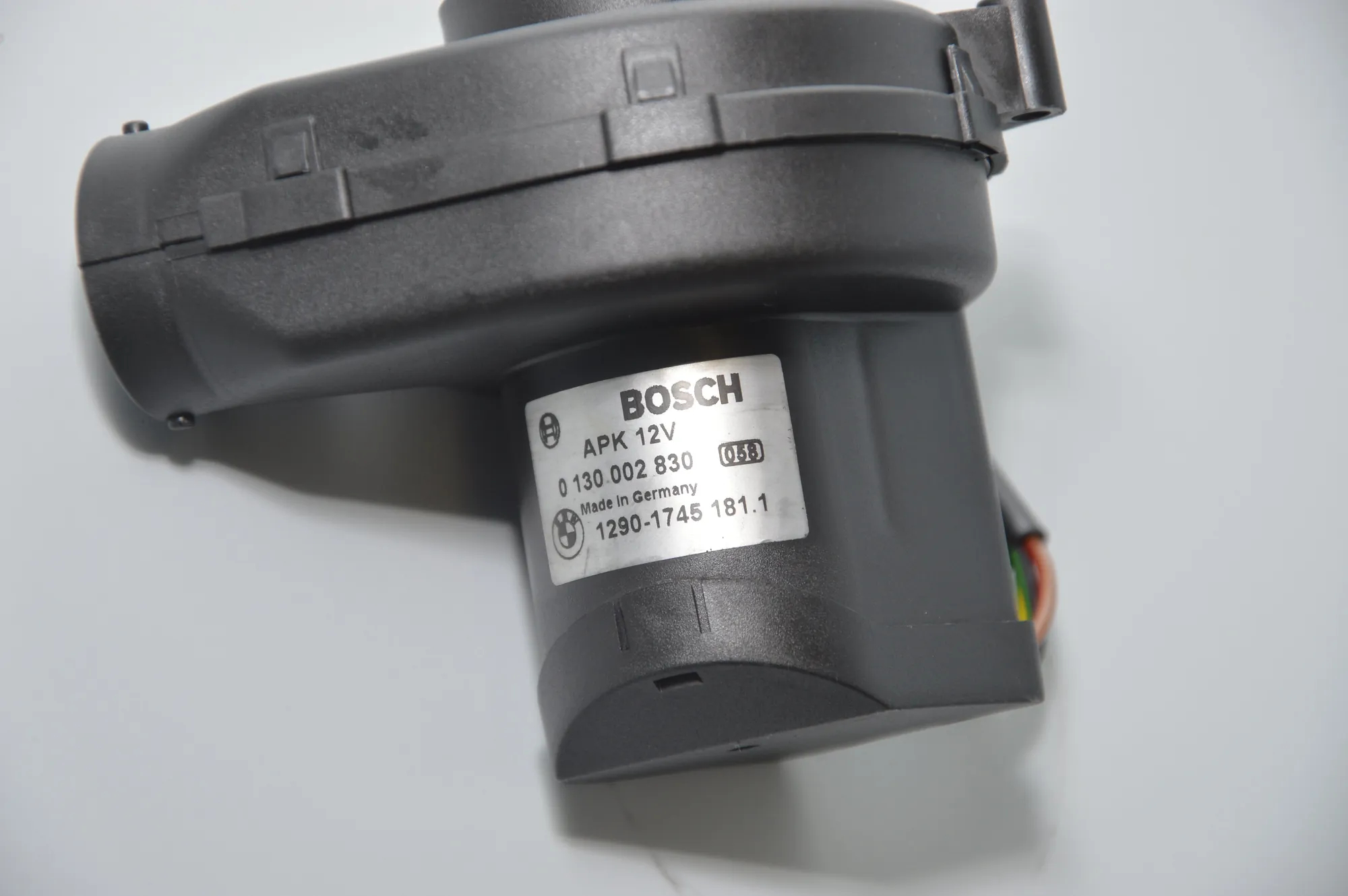 Other Control Units – OEM 0130002830 · BMW X5 (E53) 3.0 d 2001 – 5