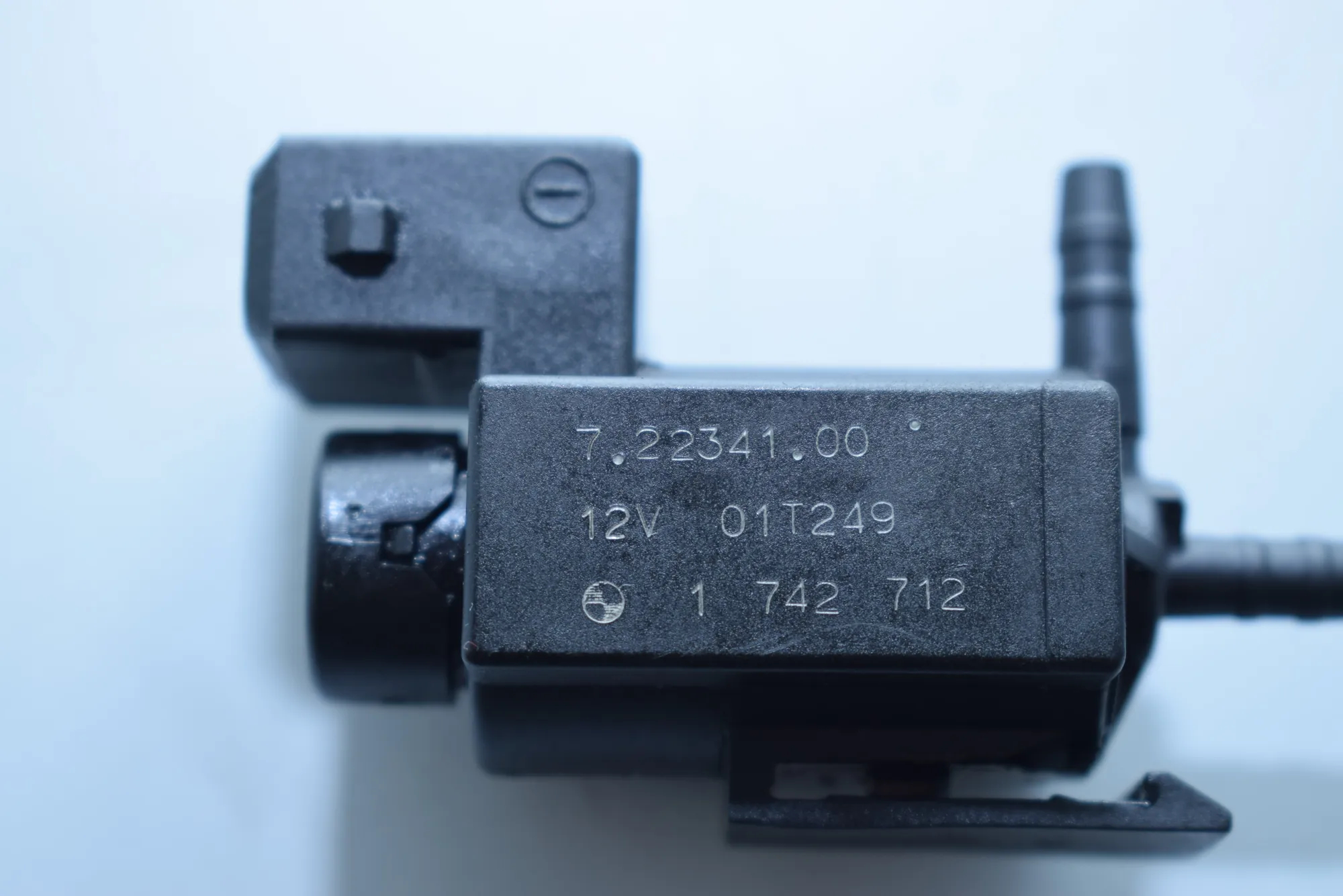 Solenoid Valve – OEM 1742712 · BMW X5 (E53) 3.0 d 2001 – 5