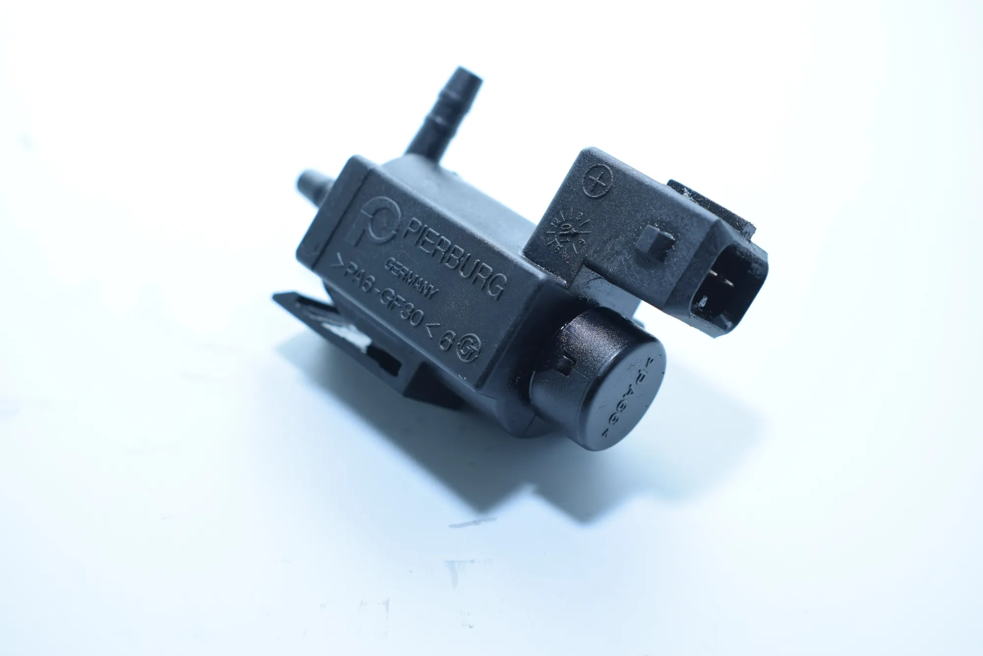 Solenoid Valve – OEM 1742712 · BMW X5 (E53) 3.0 d 2001 – 2