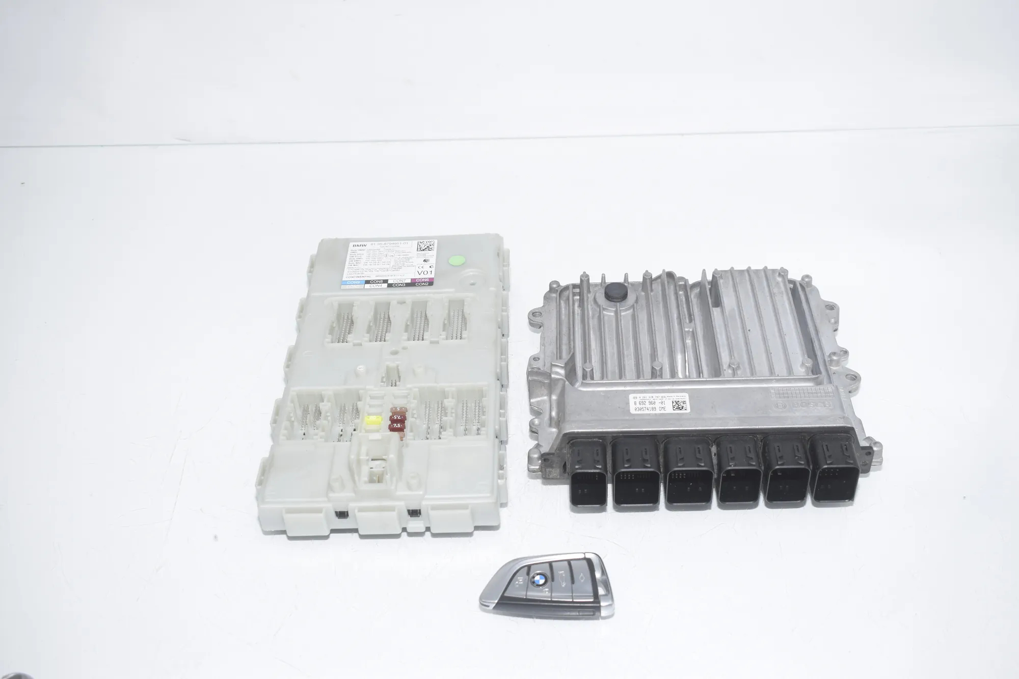 Engine Ignition ECU Set – OEM 8794951 · BMW 5 (G30) (2016 - -) 540 i 2017
