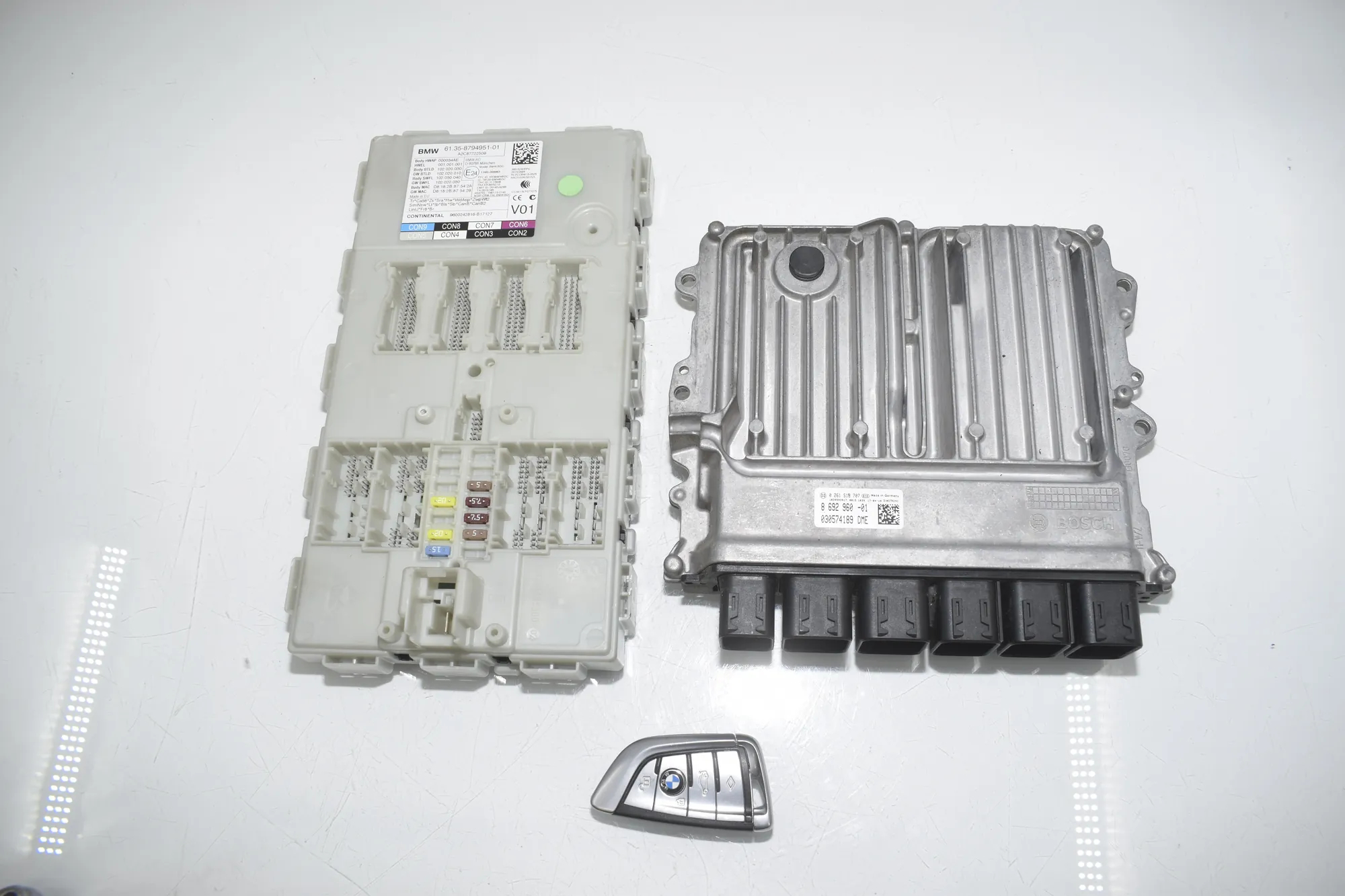 Engine Ignition ECU Set – OEM 8794951 · BMW 5 (G30) (2016 - -) 540 i 2017 – 2