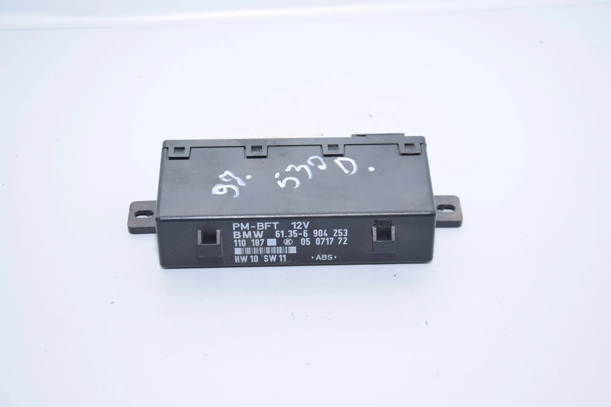 Front Left Door Control Unit – OEM 6904253 · BMW 5 (E39) BMW 5 (E39) 1997 – 3