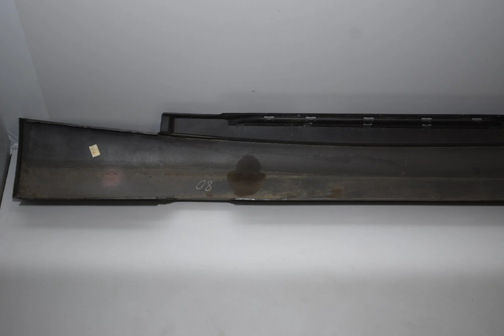 Right Side Plastic Sideskirt Cover – OEM 7184354 · BMW 1 (E87) 118 d 2010 – 2
