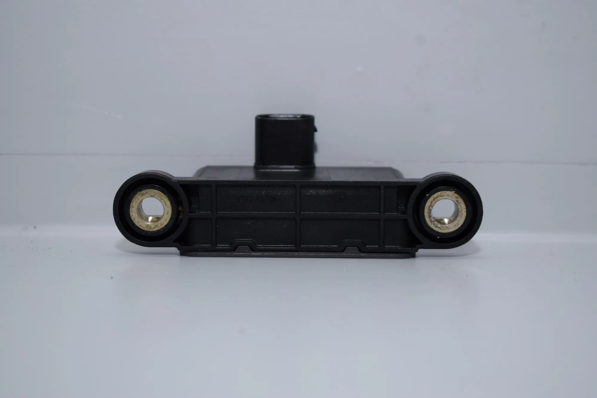 Acceleration Sensor – OEM 6778421 · BMW 1 (E87) 118 d 2010 – 4