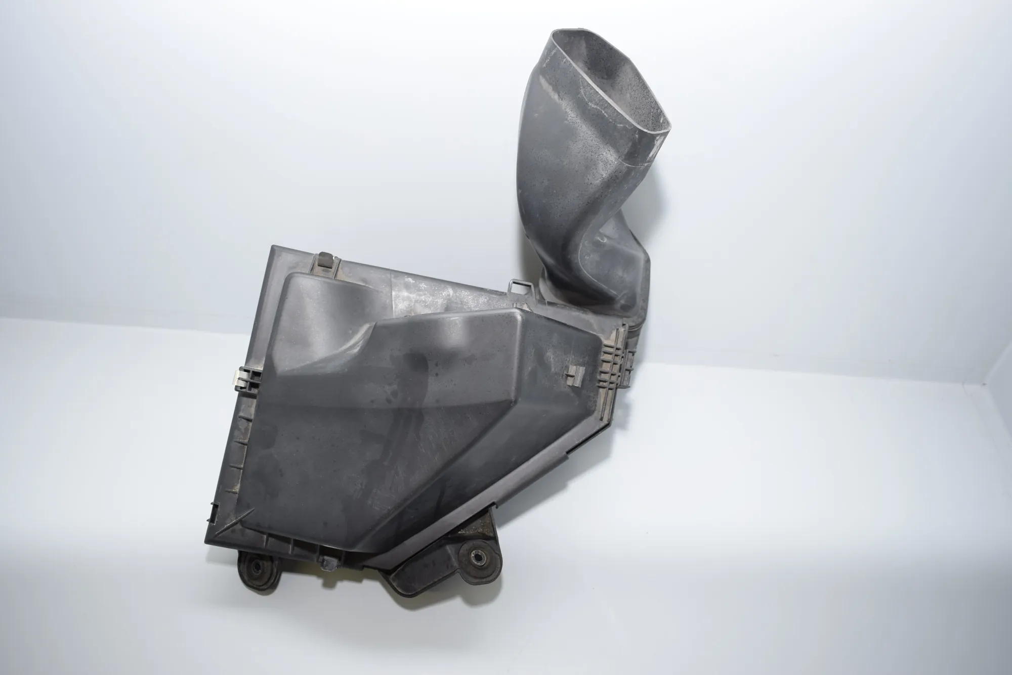 Air Filter Box – OEM 7797460 · BMW 1 (E87) 118 d 2010