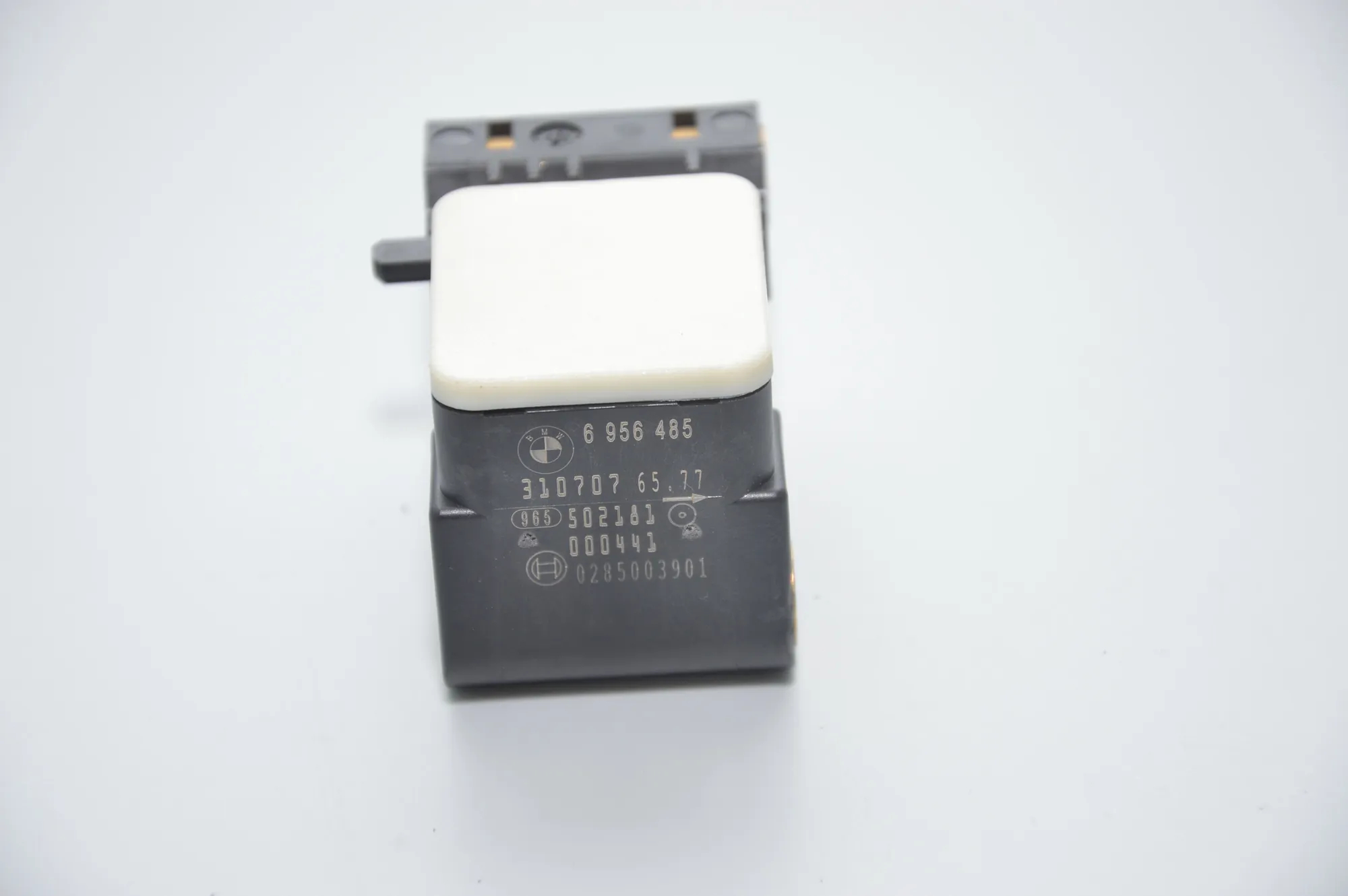 Front Right Impact Sensor – OEM 6956485 · BMW 3 Coupe (E92) 320 d 2007 – 5