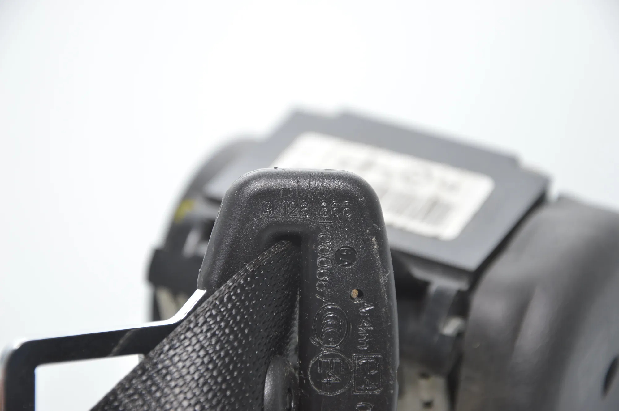 Rear Right Seatbelt – OEM 9128866 · BMW 3 Coupe (E92) 320 d 2007 – 6
