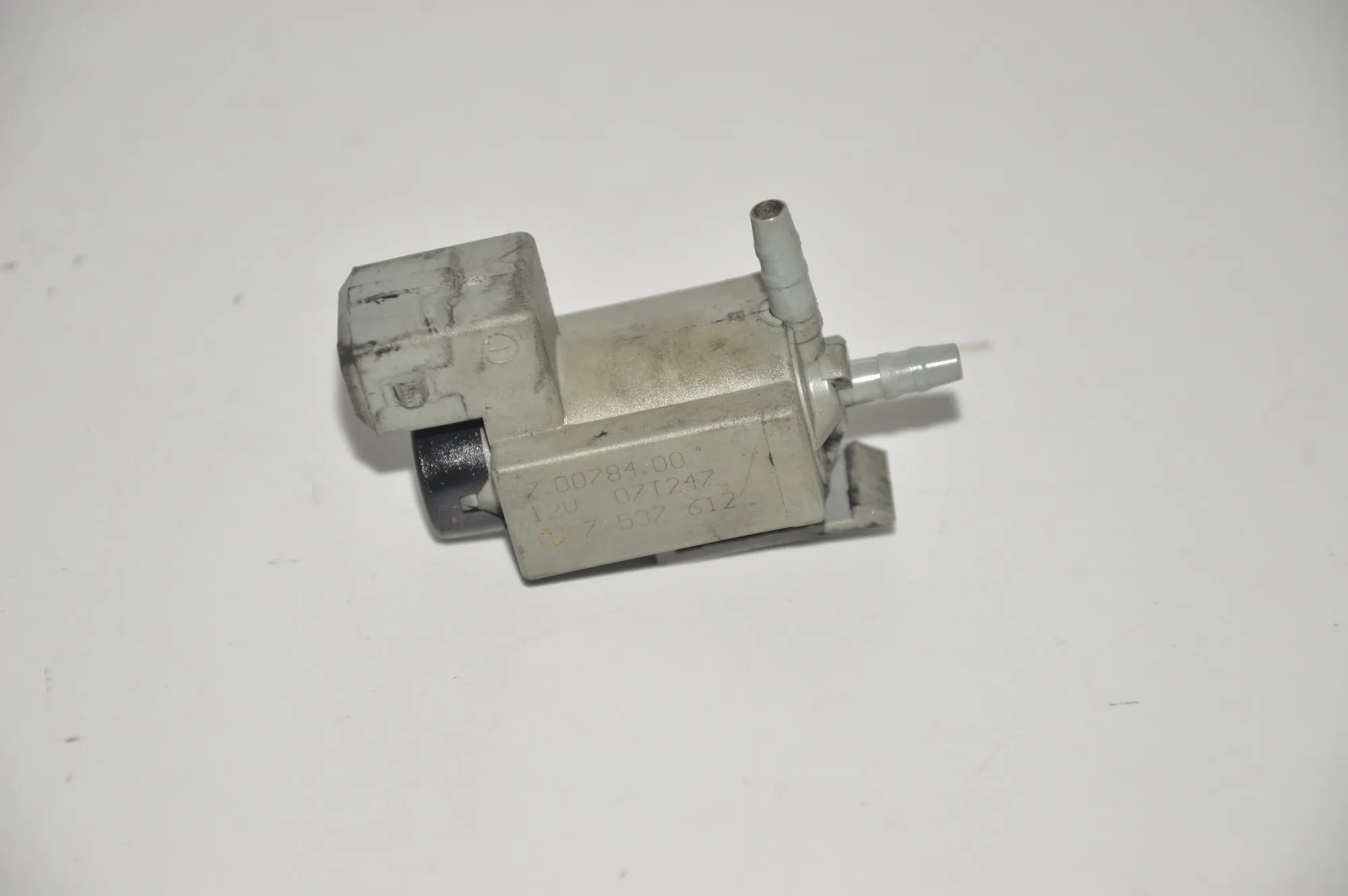 Solenoid Valve – OEM 7537612 · BMW 3 Coupe (E92) 320 d 2007 – 3